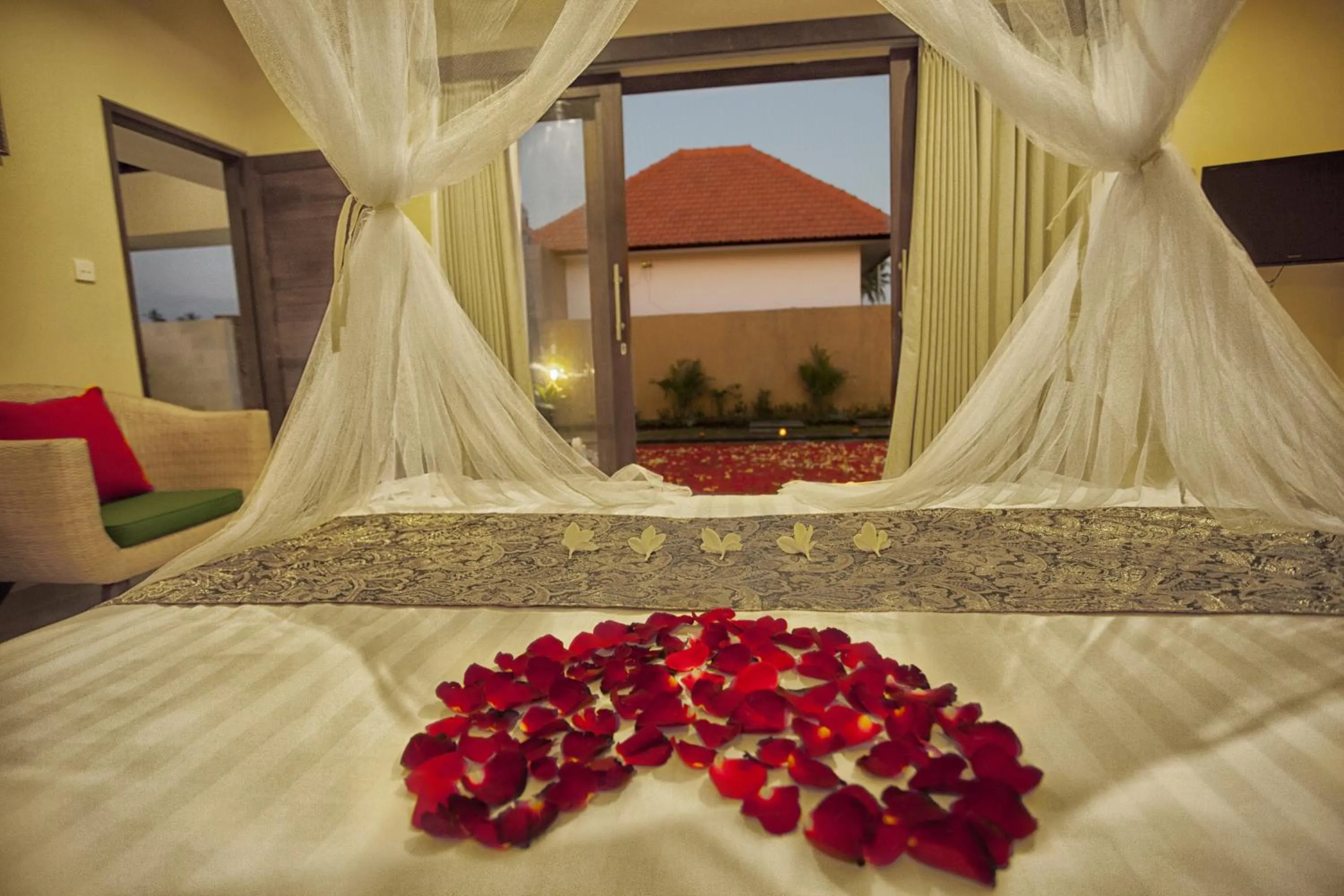 Bed in The Sawah Resort & Villa