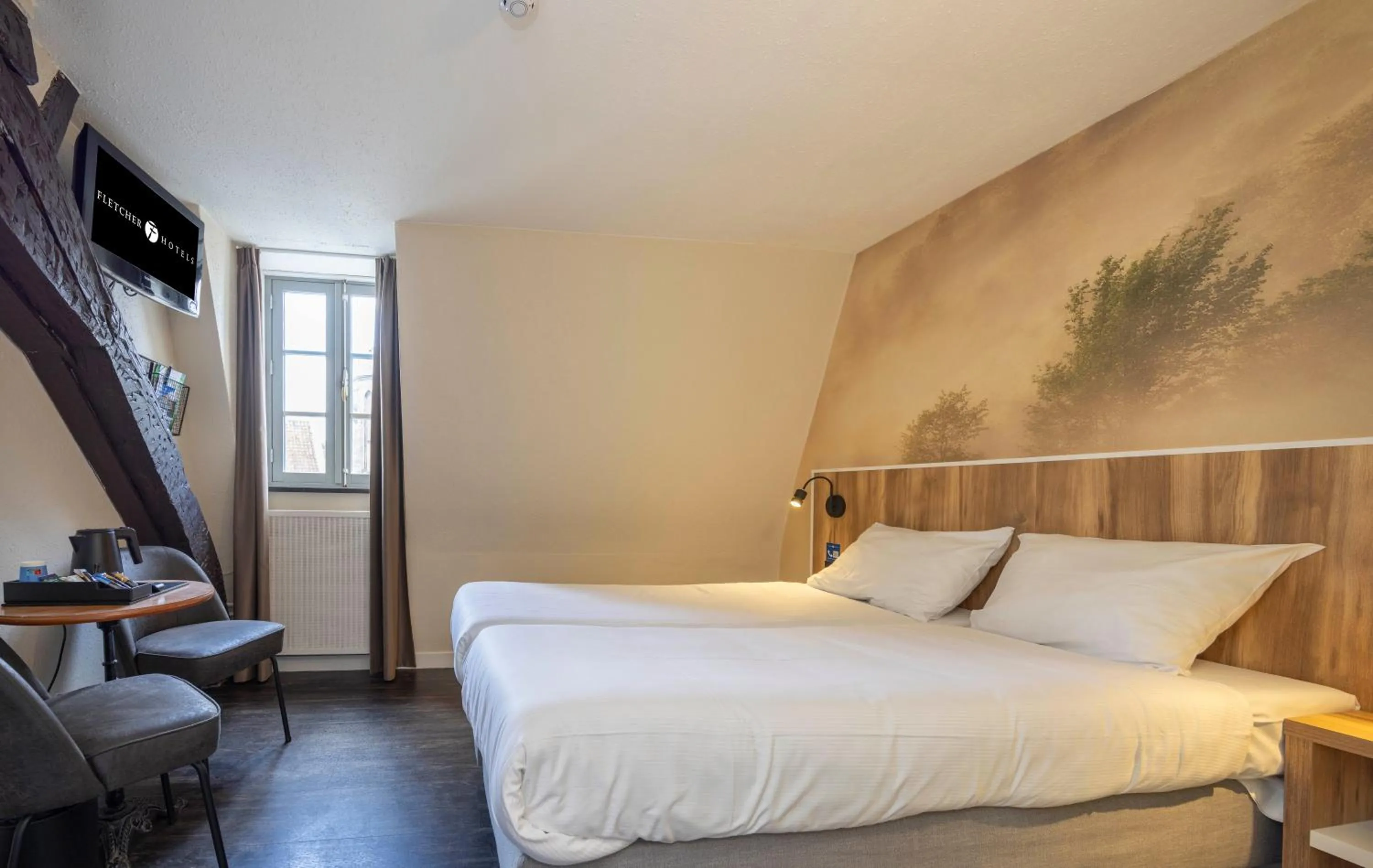 Bedroom, Bed in Fletcher Hotel La Ville Blanche