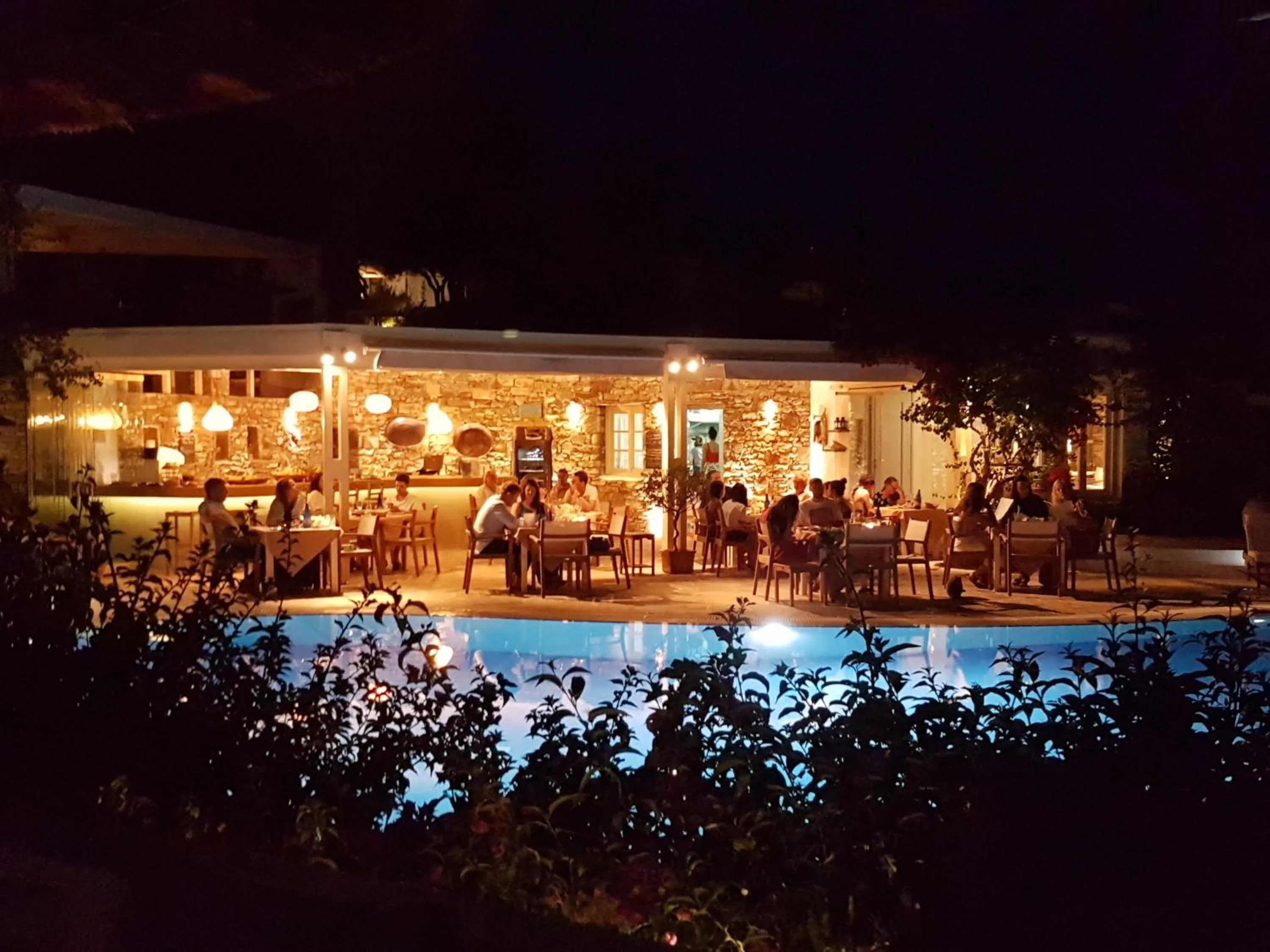 Restaurant/places to eat in Kavos Hotel Naxos