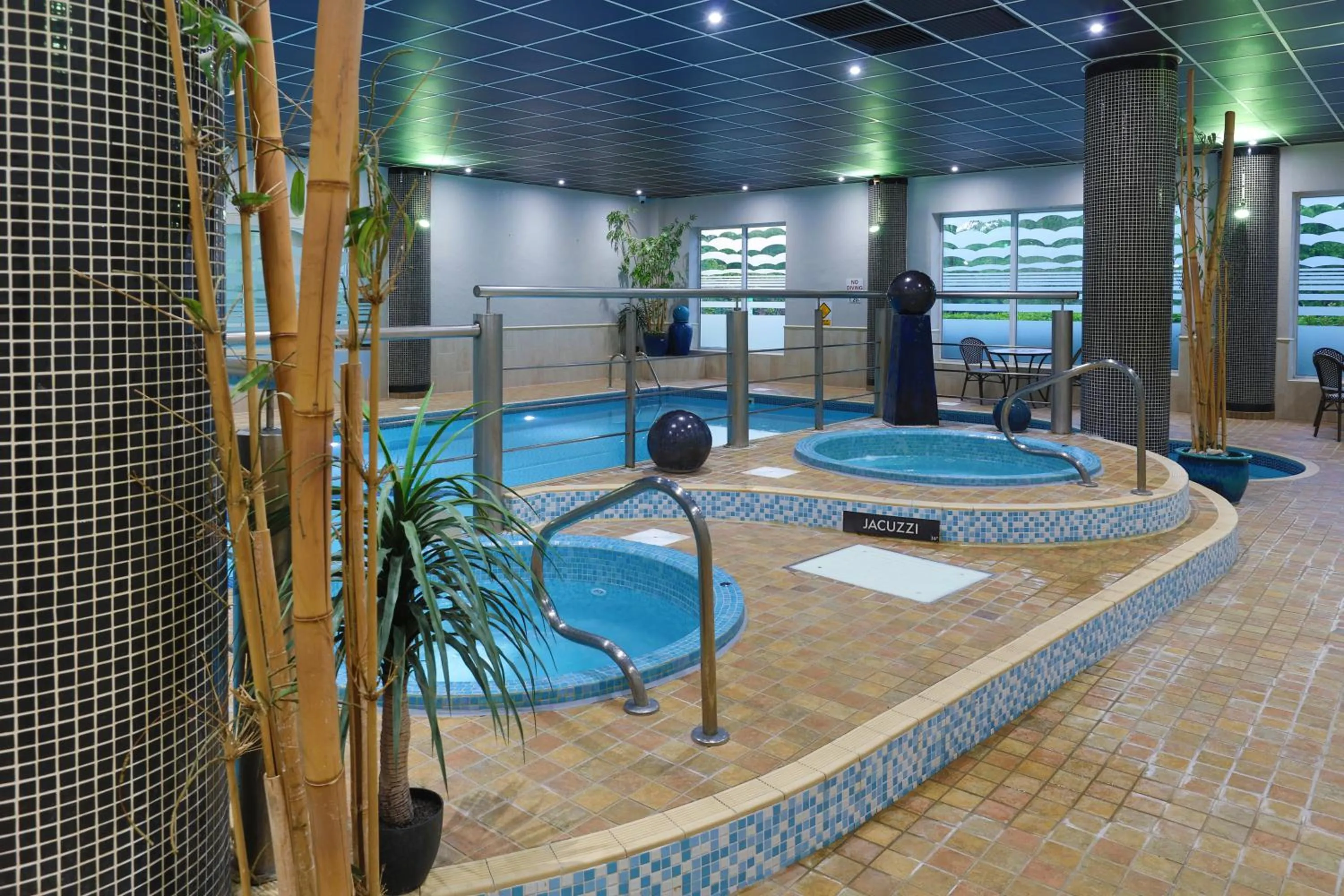 Swimming pool in Best Western Premier Knowsley Suites Hotel & Spa