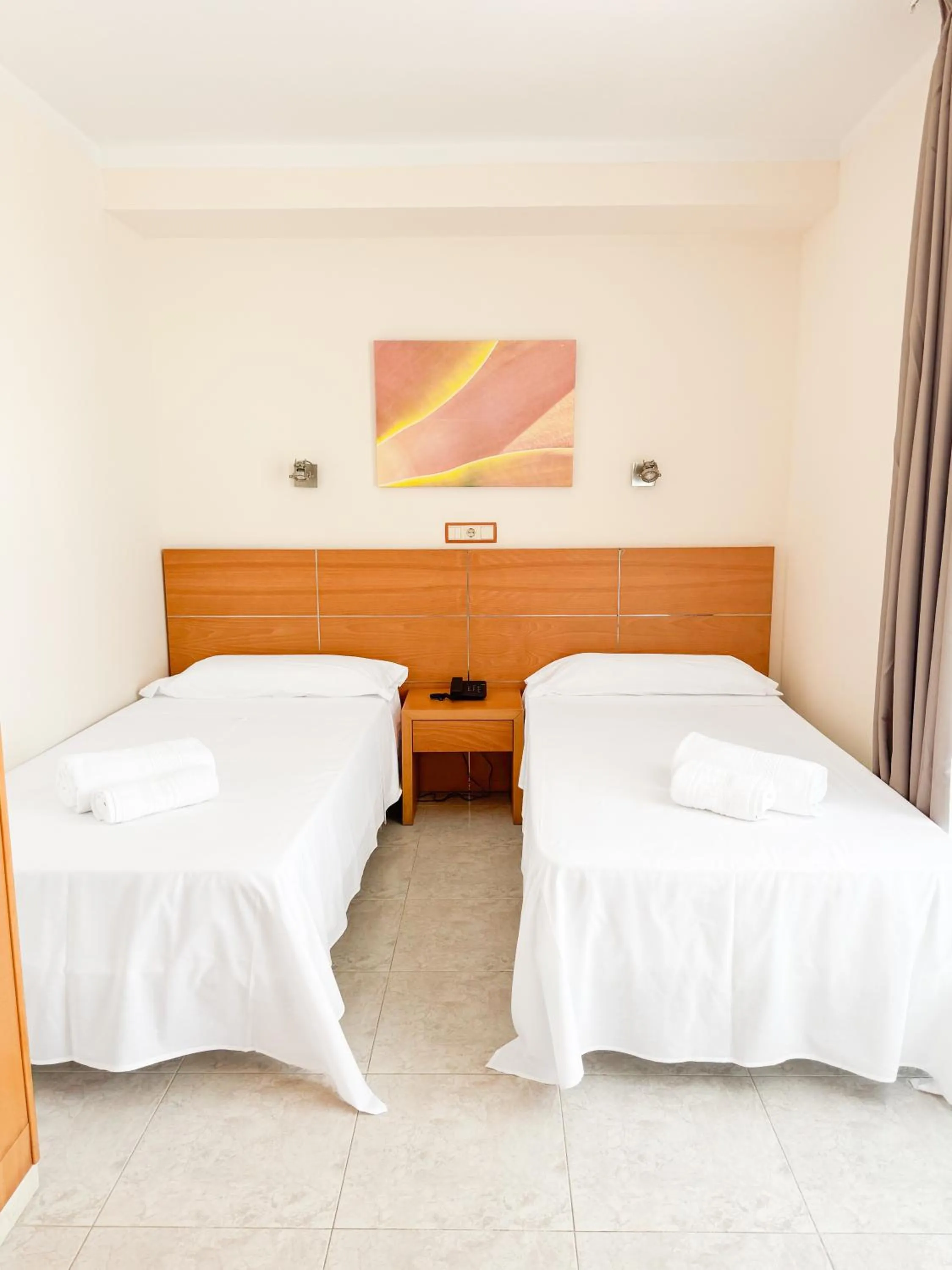 Bed in Hotel Atlantic by Hoteles Centric