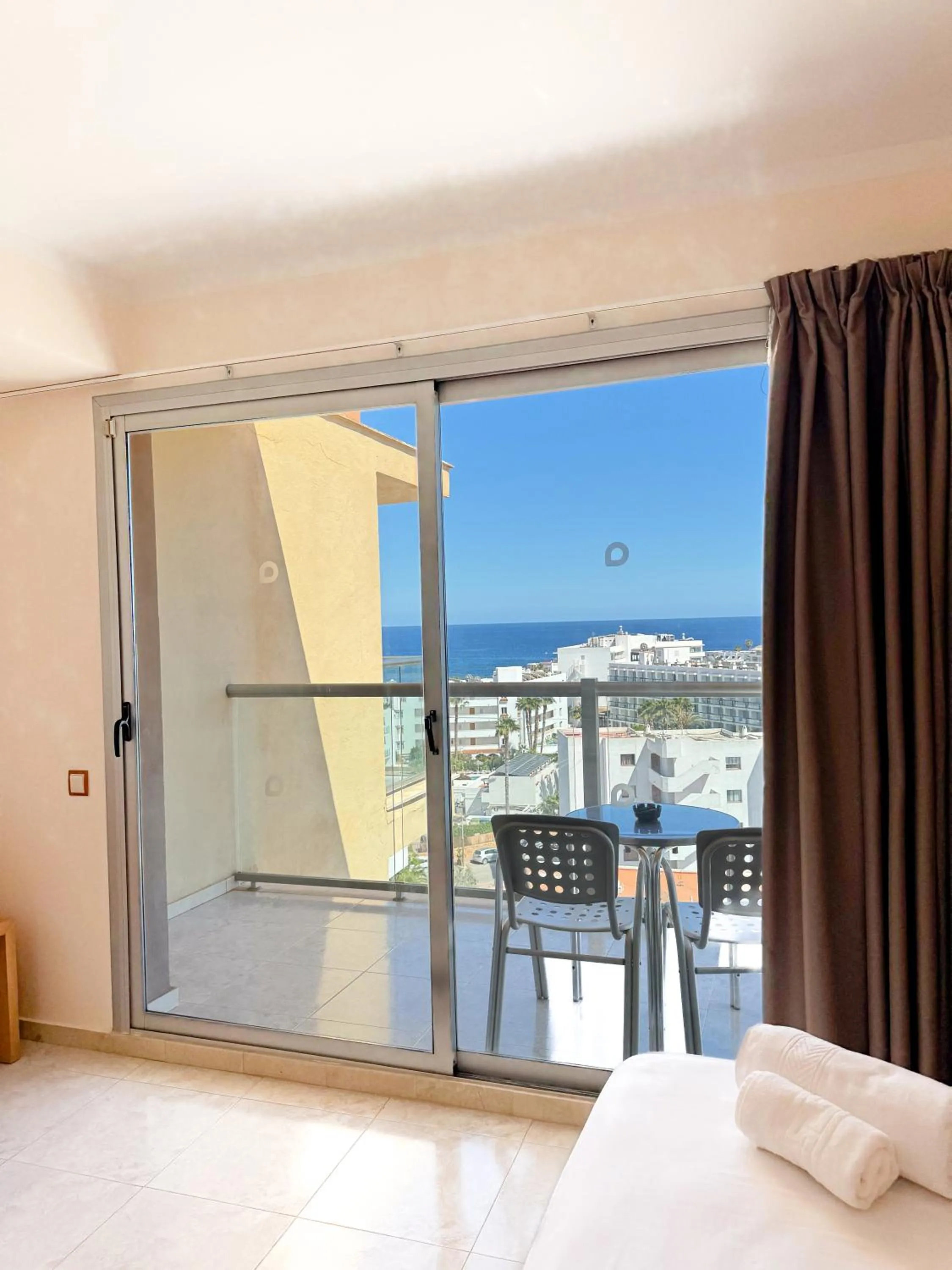 Balcony/Terrace in Hotel Atlantic by Hoteles Centric