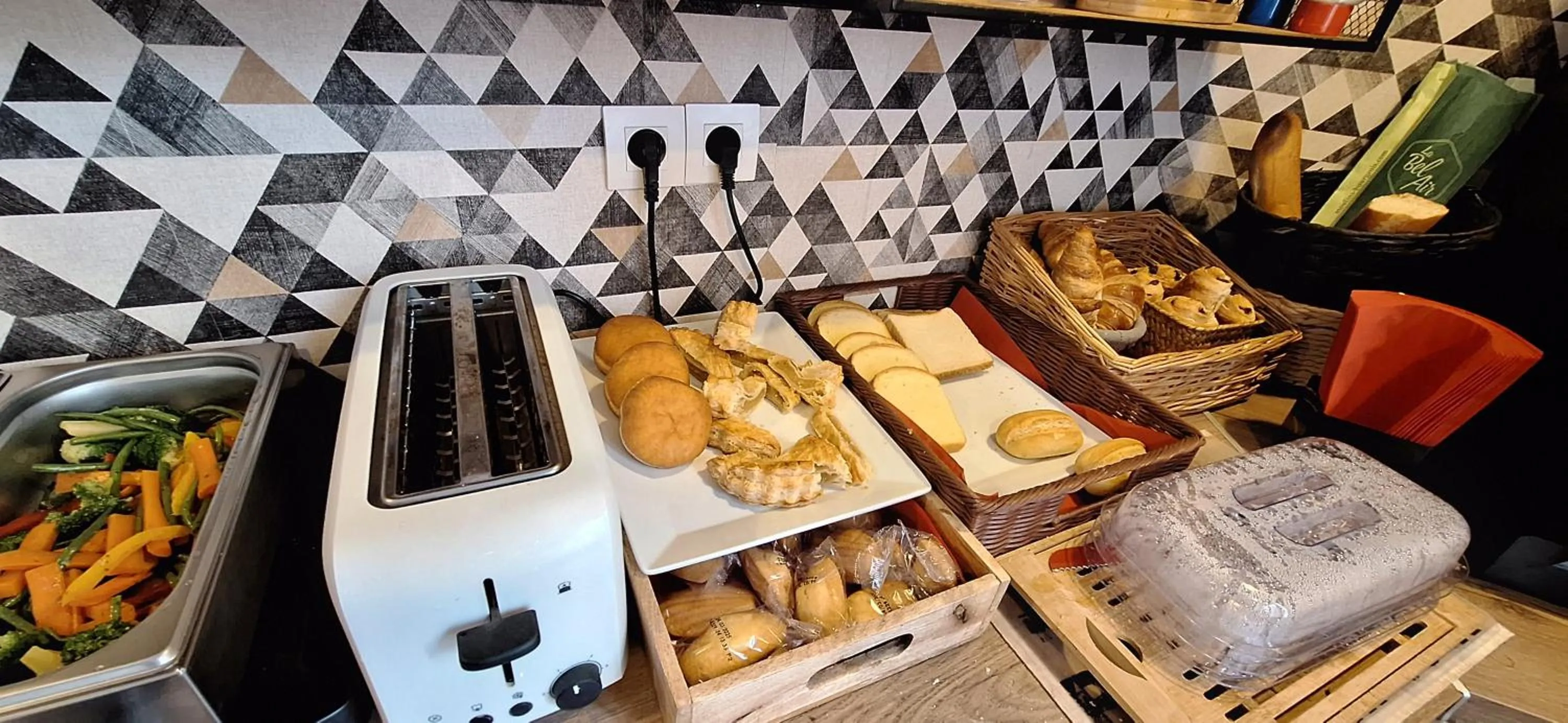 Breakfast in hôtel- restaurant le Saint Quentin