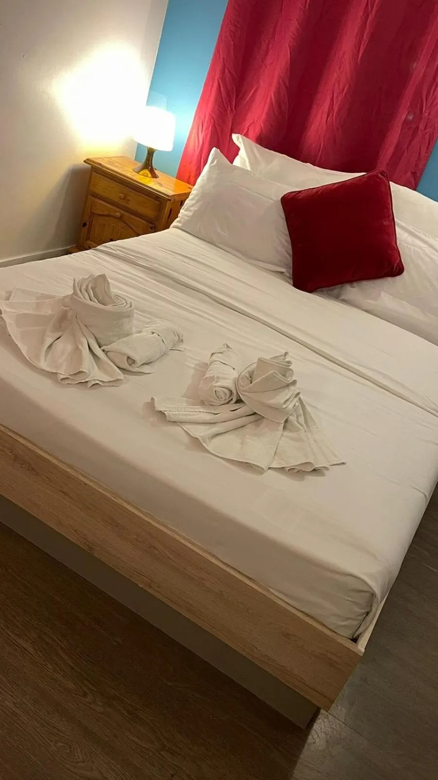 Bed in hôtel- restaurant le Saint Quentin