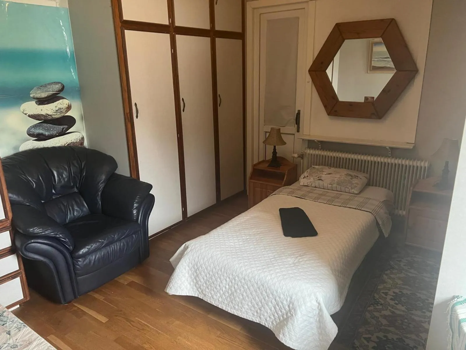 Bed in Stop at The Cross