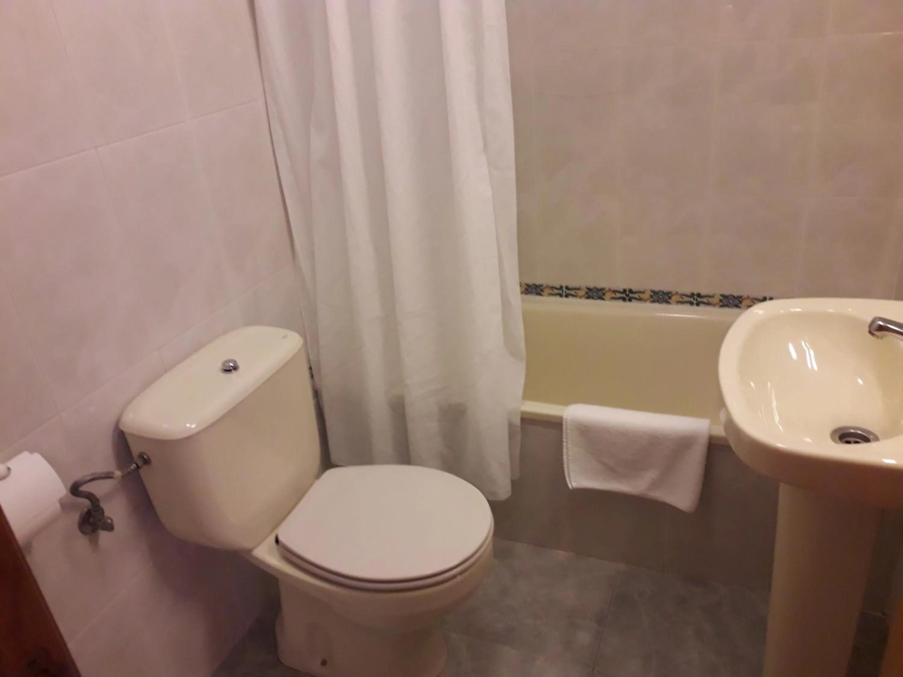 Bathroom in Hostería La Casona