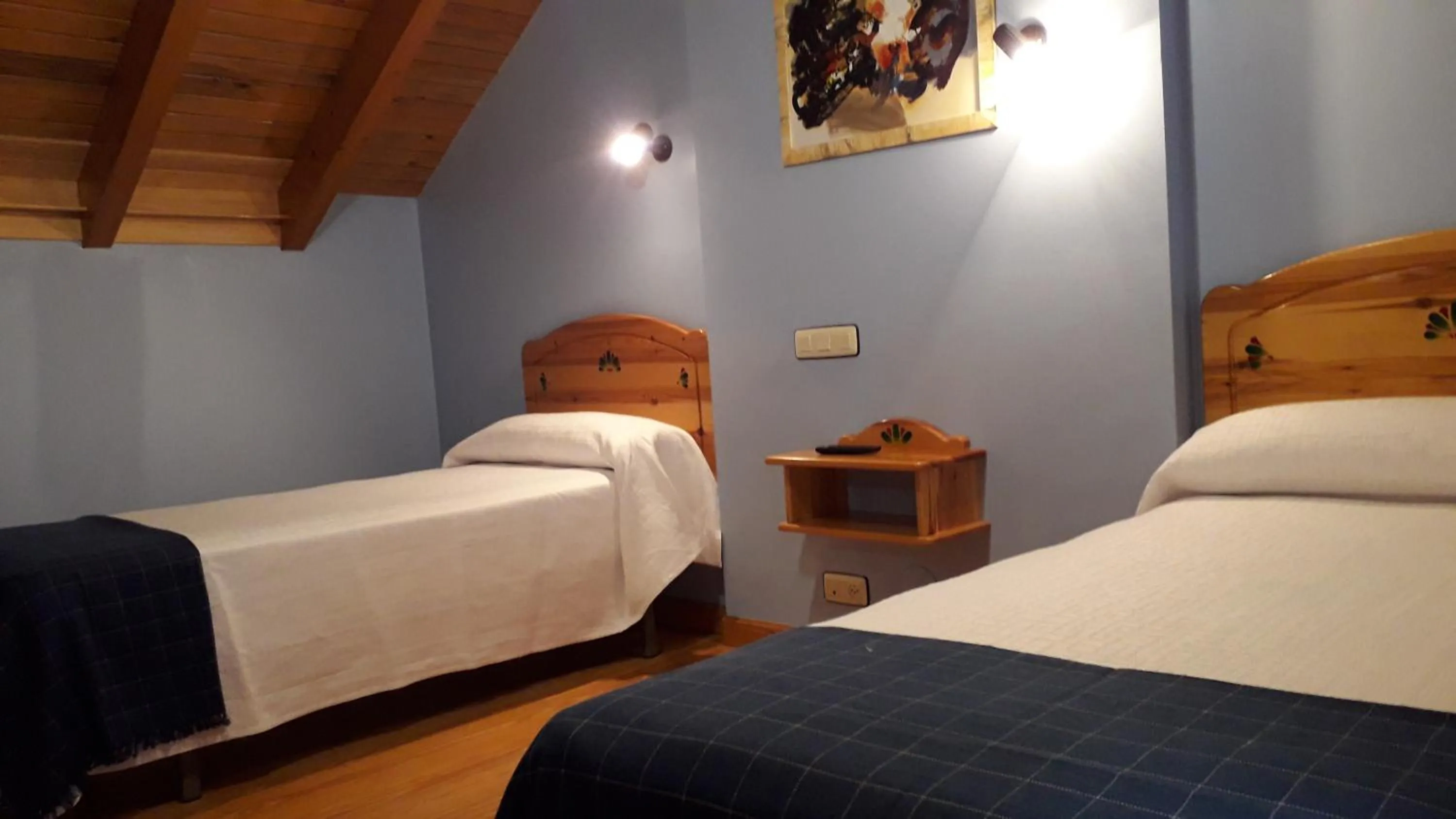 Photo of the whole room, Bed in Hostería La Casona