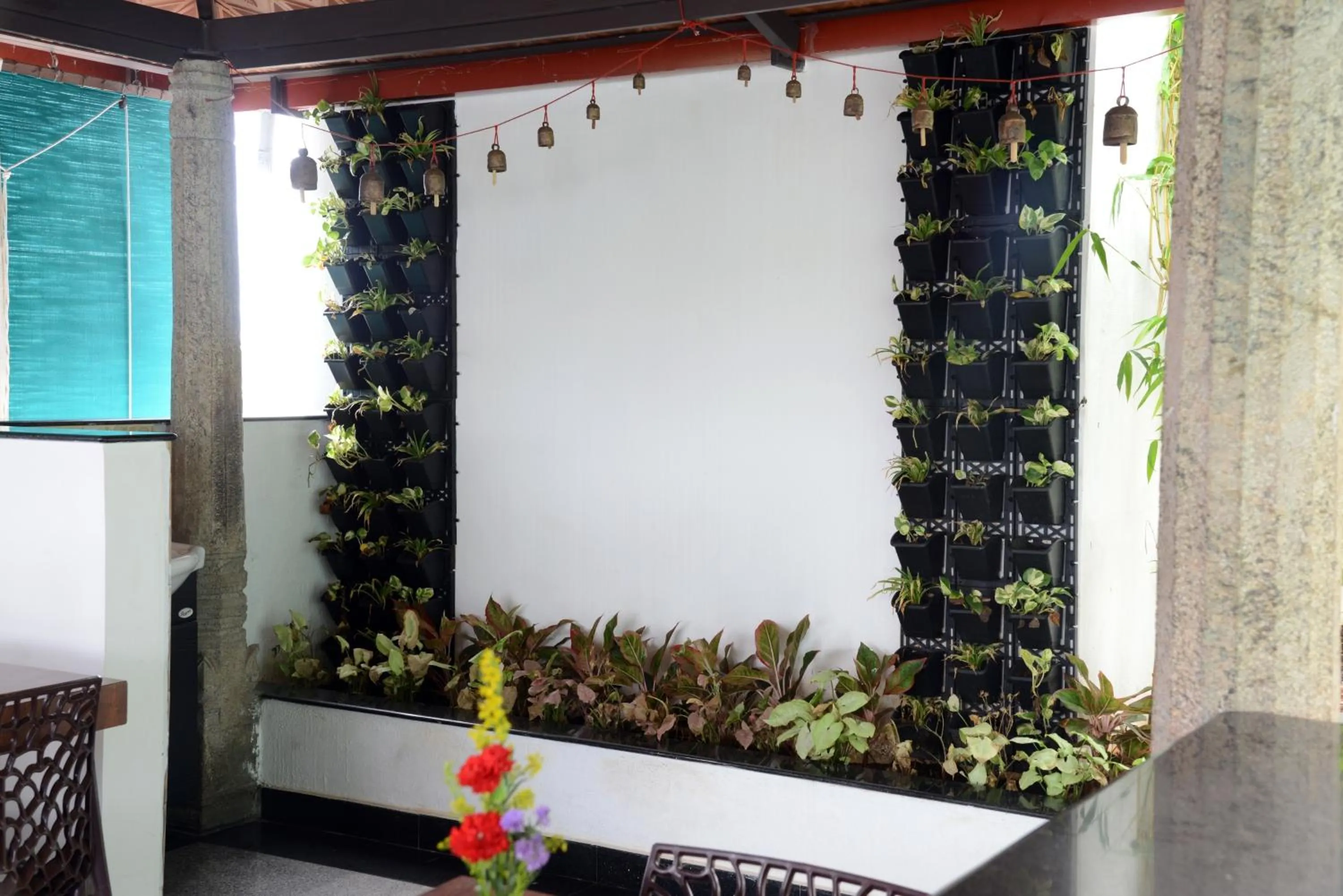 Garden in De Castle Inn