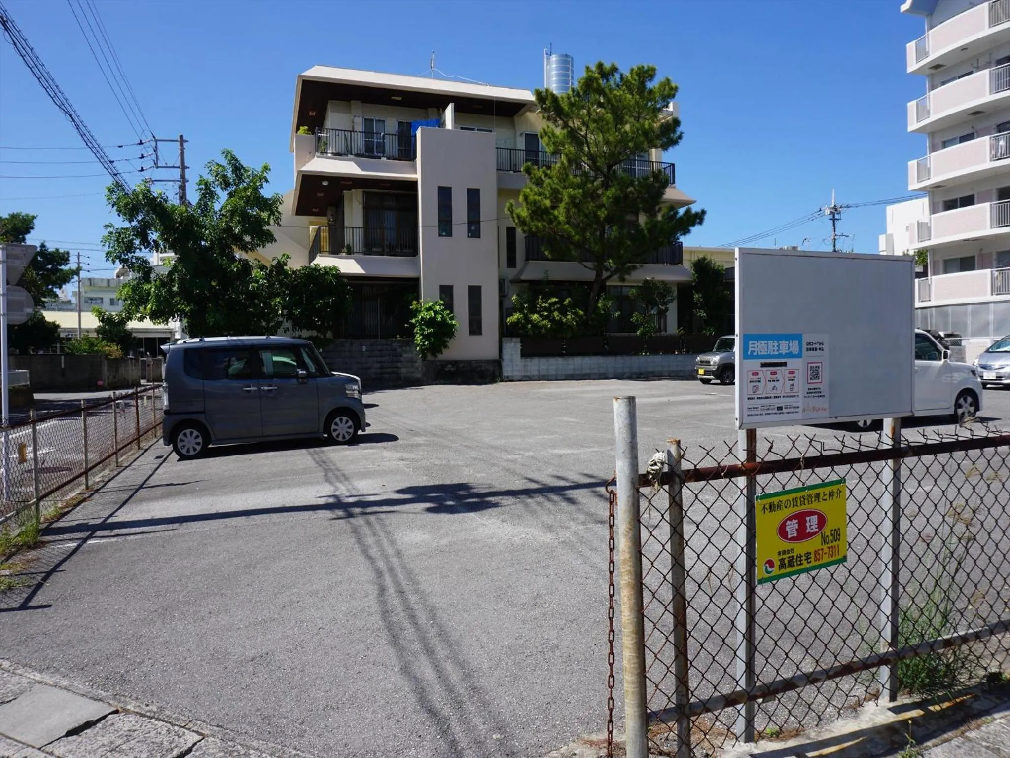 Parking in Hotel Orox