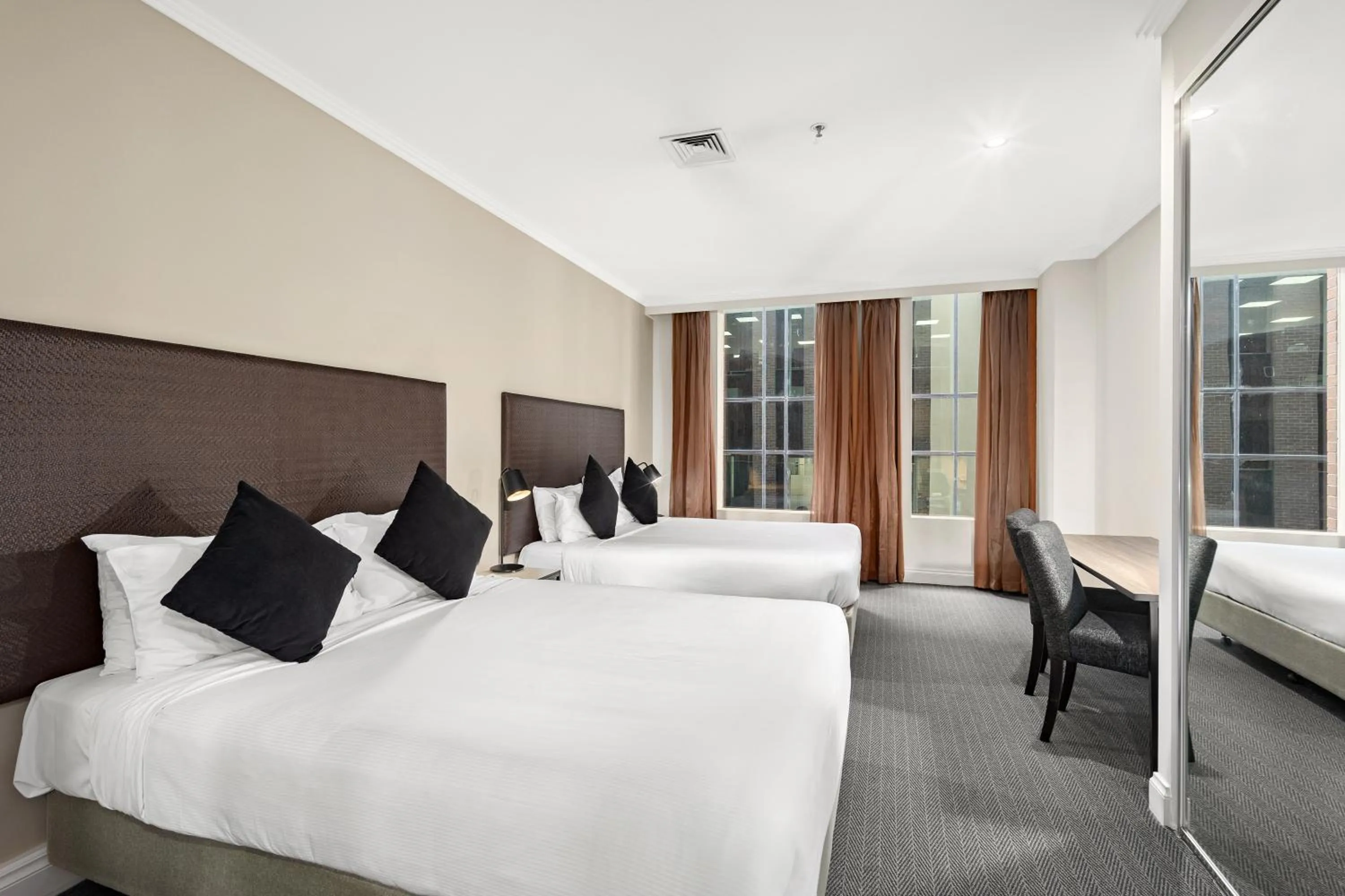Bed in Melbourne City Suites
