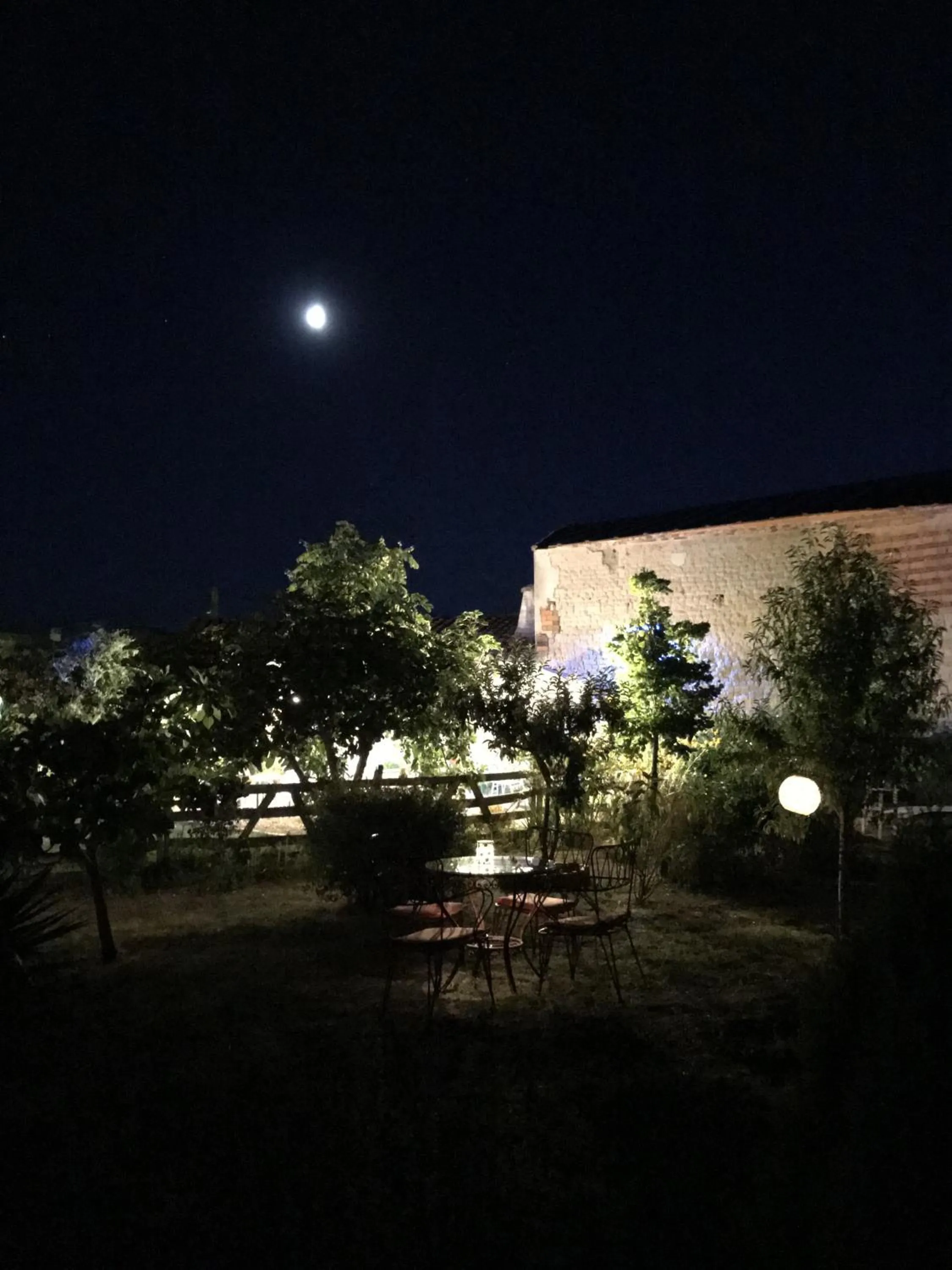 Night in Posada Real del Buen Camino, alojamiento rural