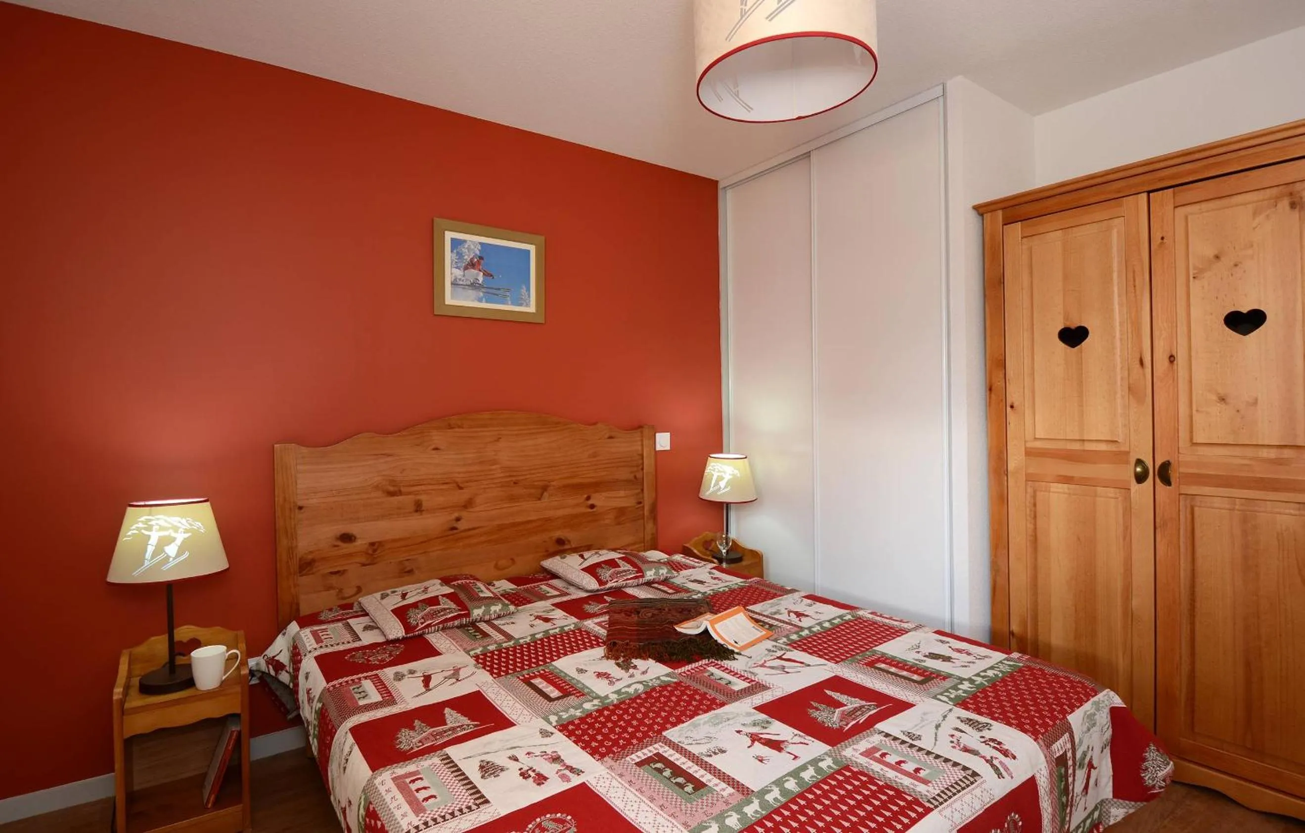 Bedroom, Bed in Résidence Odalys L'Ours Blanc