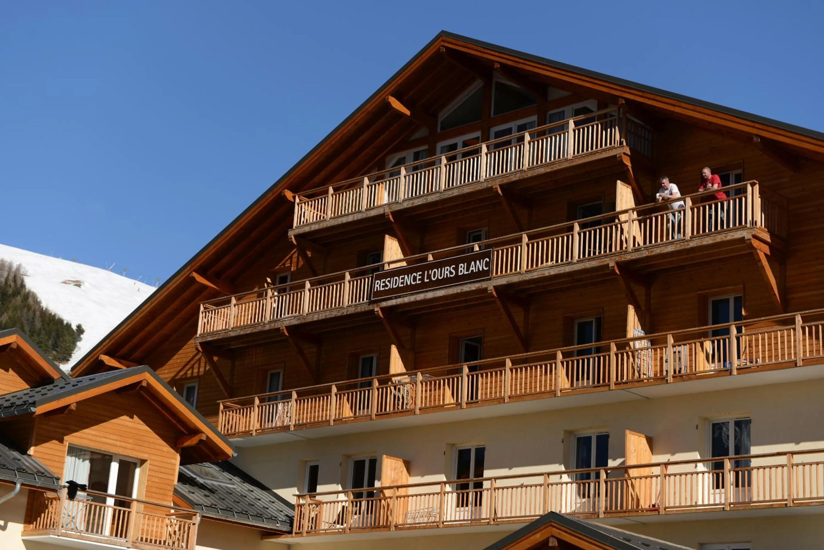 Property building in Résidence Odalys L'Ours Blanc