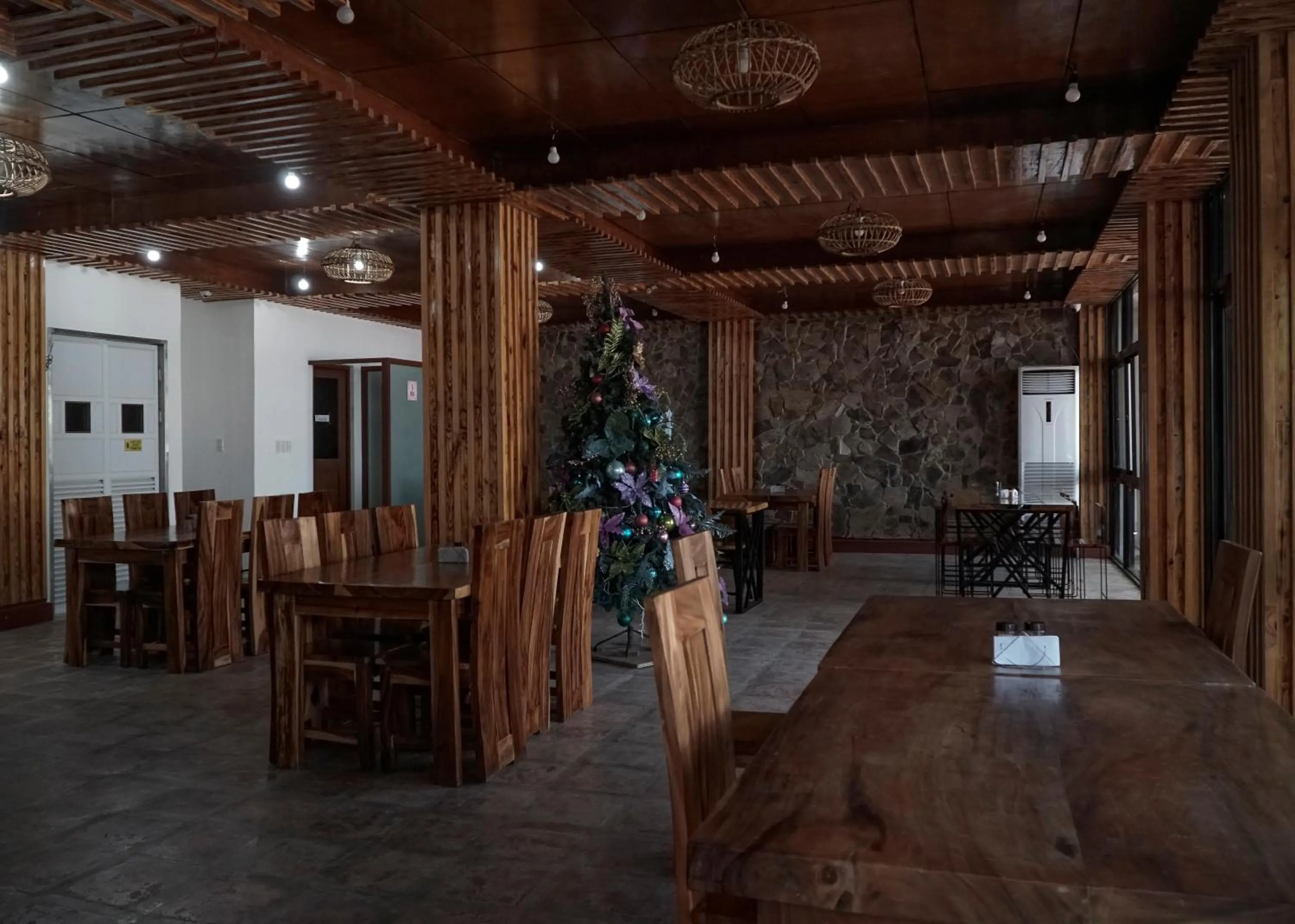 Restaurant/places to eat in The Blessed Purple Bamboo Beach Resort