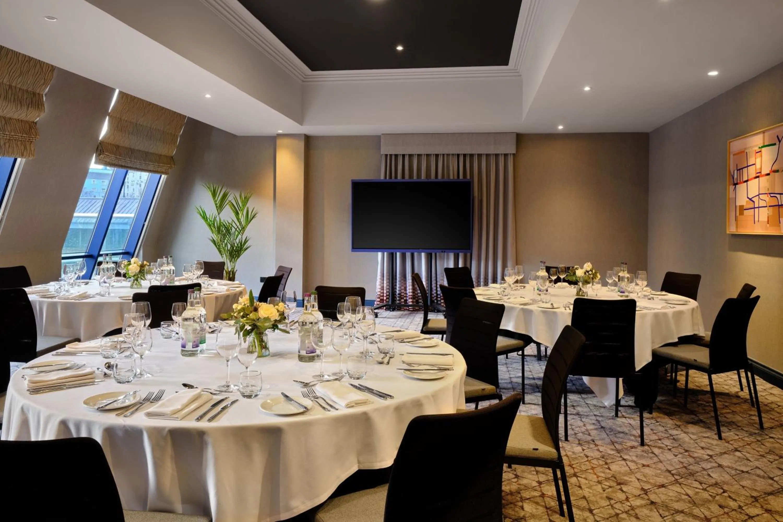 Meeting/conference room in Edinburgh Marriott Hotel Holyrood