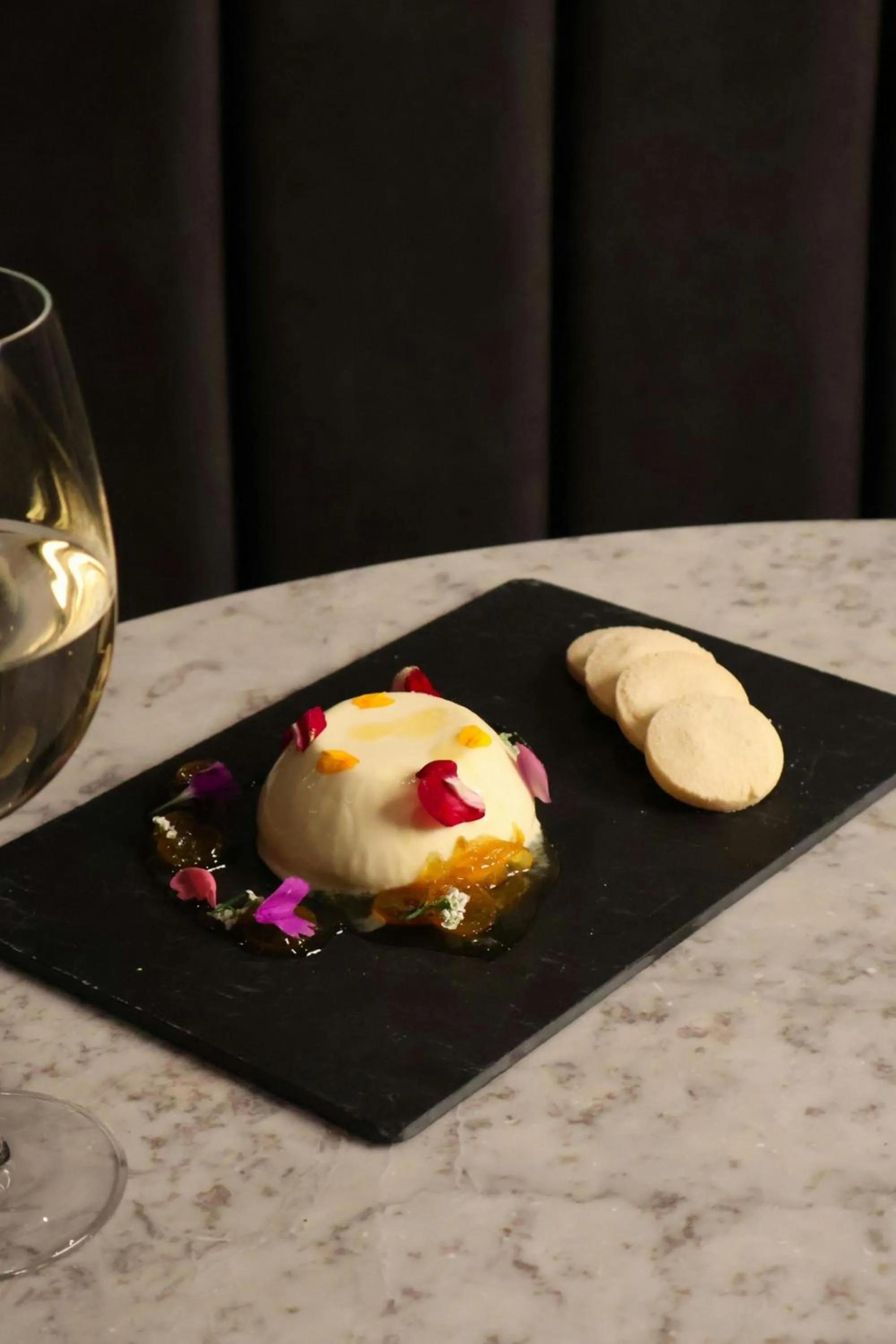 Restaurant/places to eat in Edinburgh Marriott Hotel Holyrood