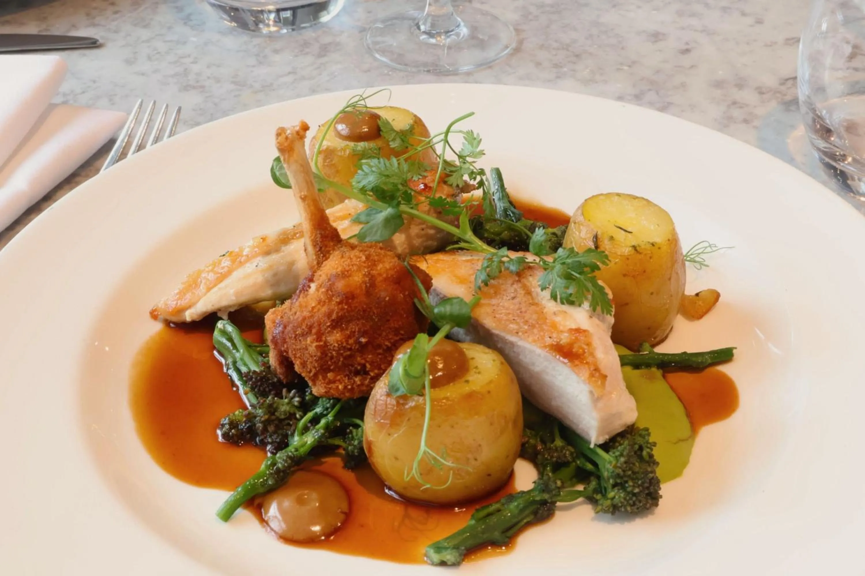 Restaurant/places to eat in Edinburgh Marriott Hotel Holyrood