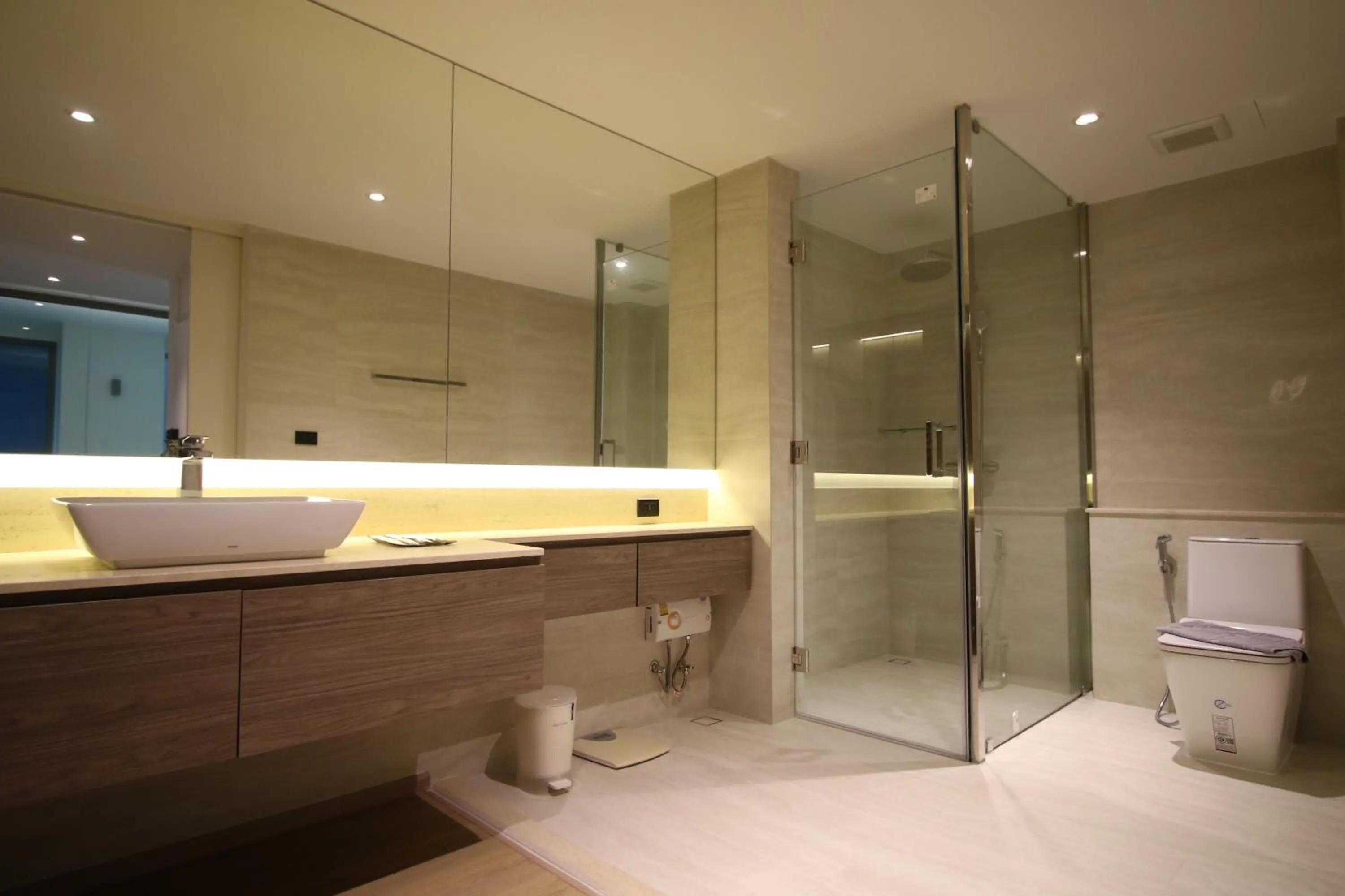 Shower in Casa del Toro