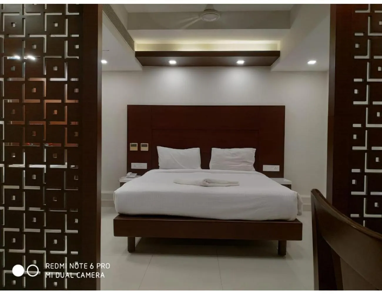 Bed in Hotel Maurya International, Chennai