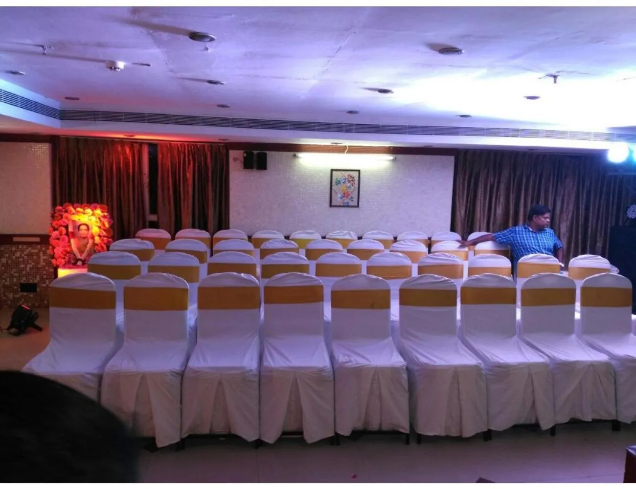 Living room in Hotel Maurya International, Chennai