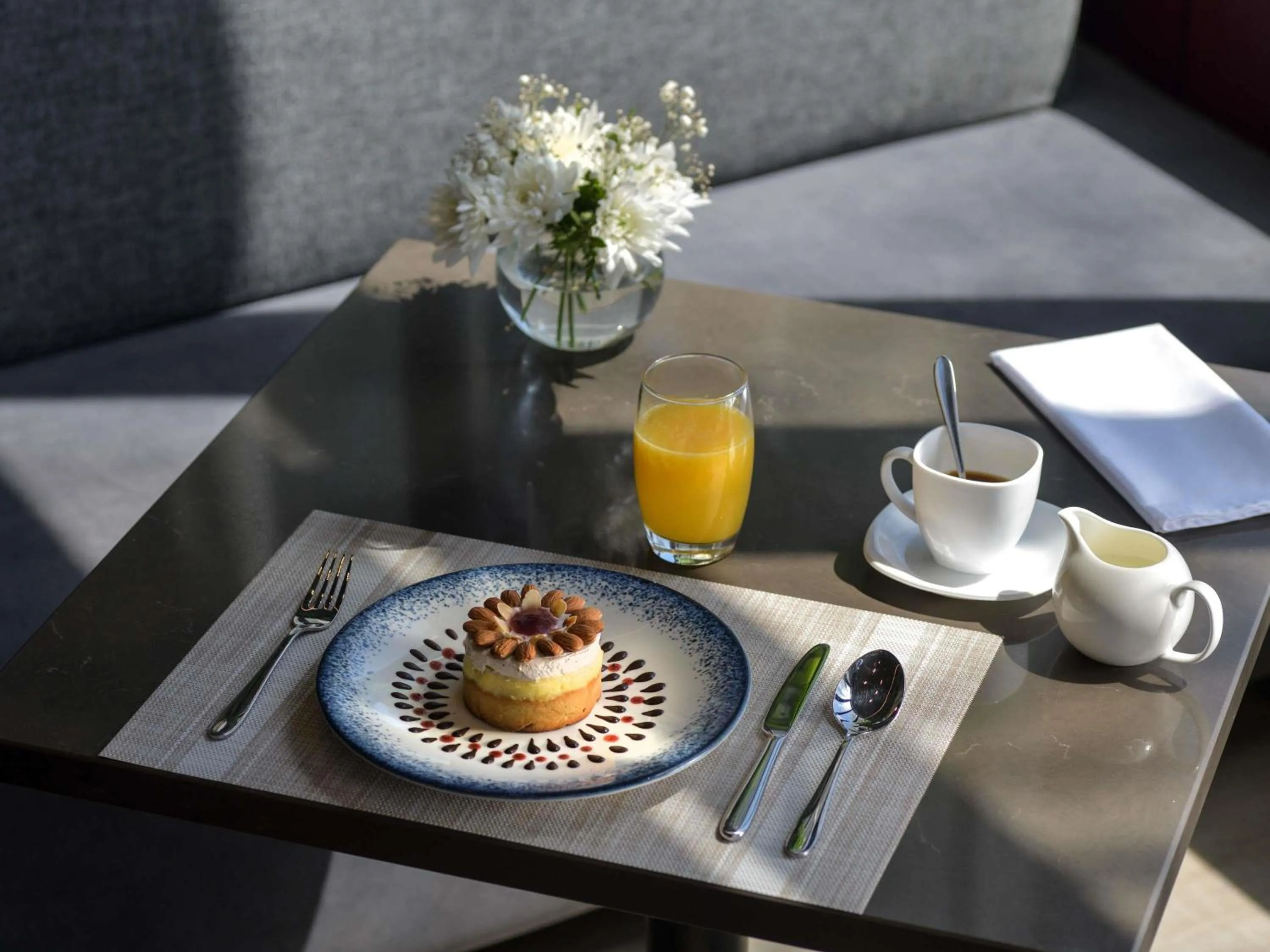 Restaurant/places to eat in Novotel Lubumbashi