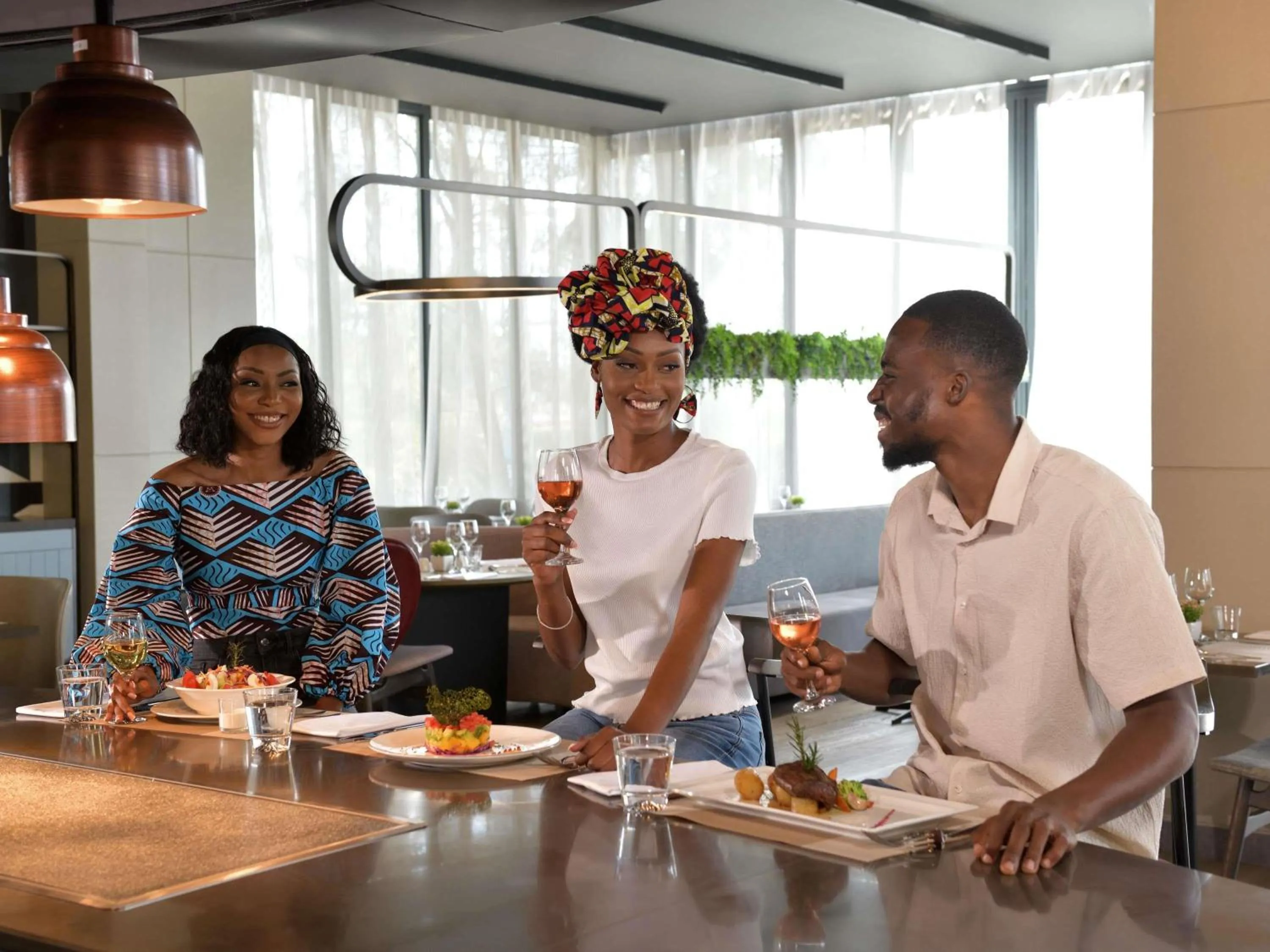 Restaurant/places to eat in Novotel Lubumbashi