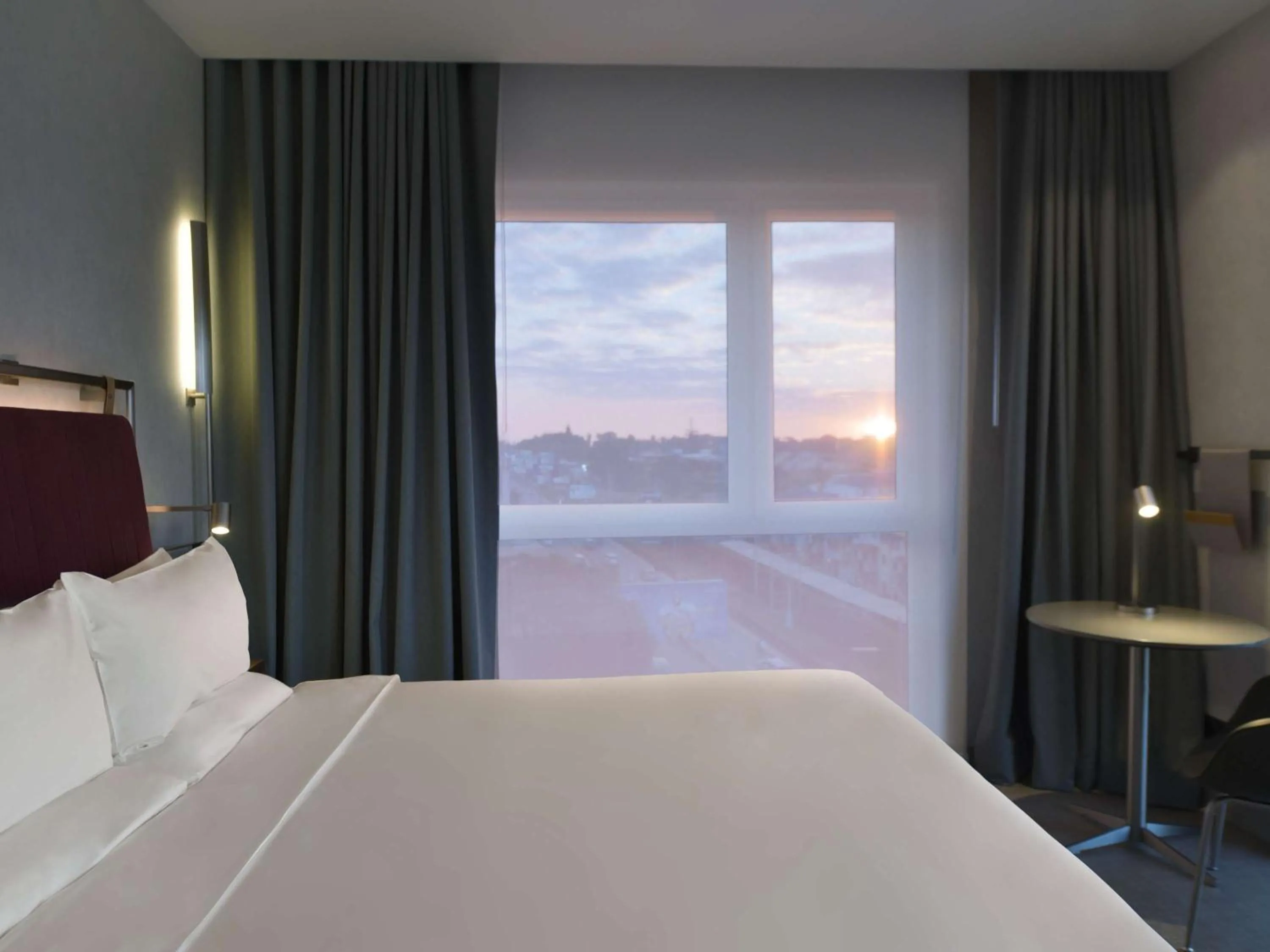 Bedroom, Bed in Novotel Lubumbashi