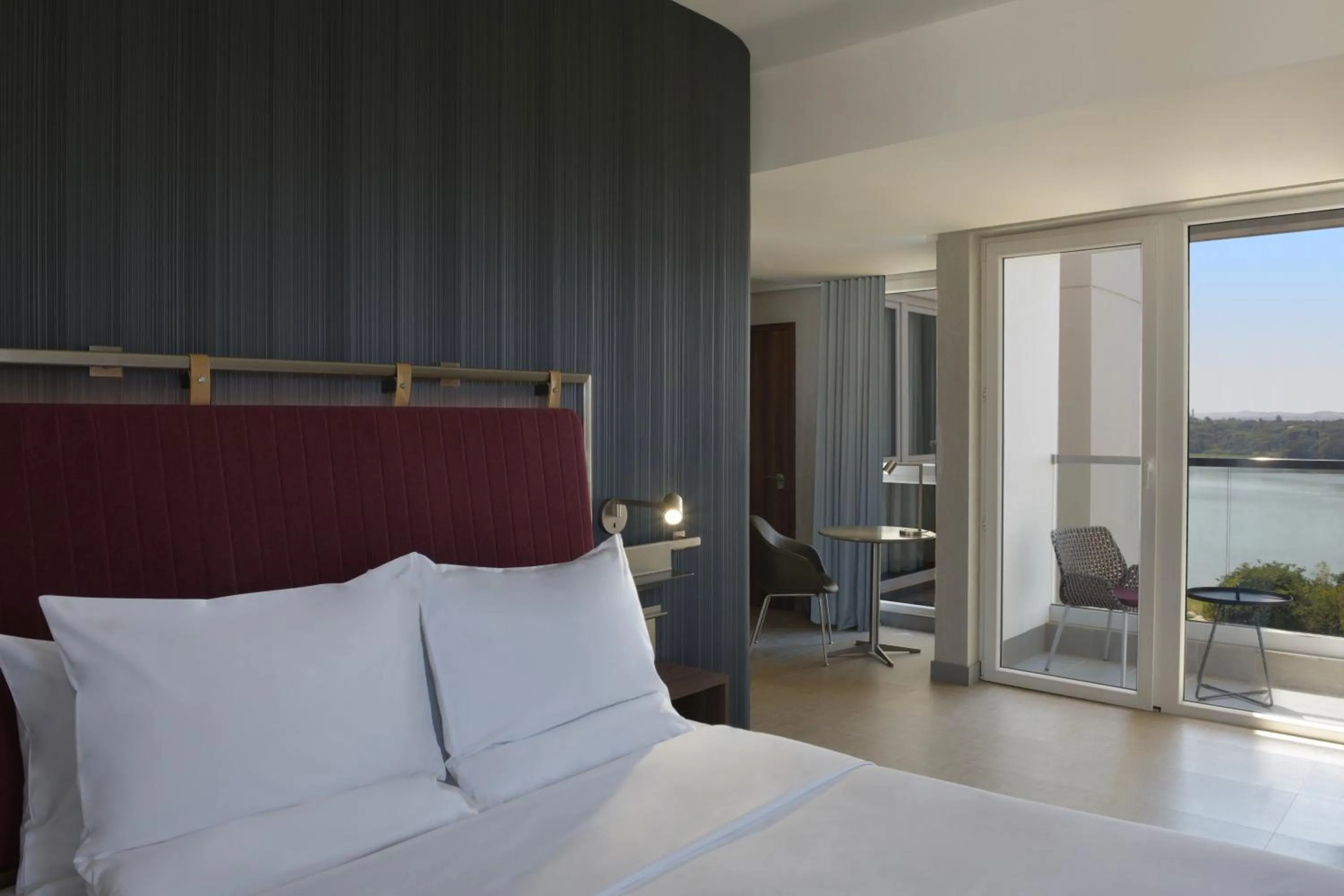 Bedroom, Bed in Novotel Lubumbashi