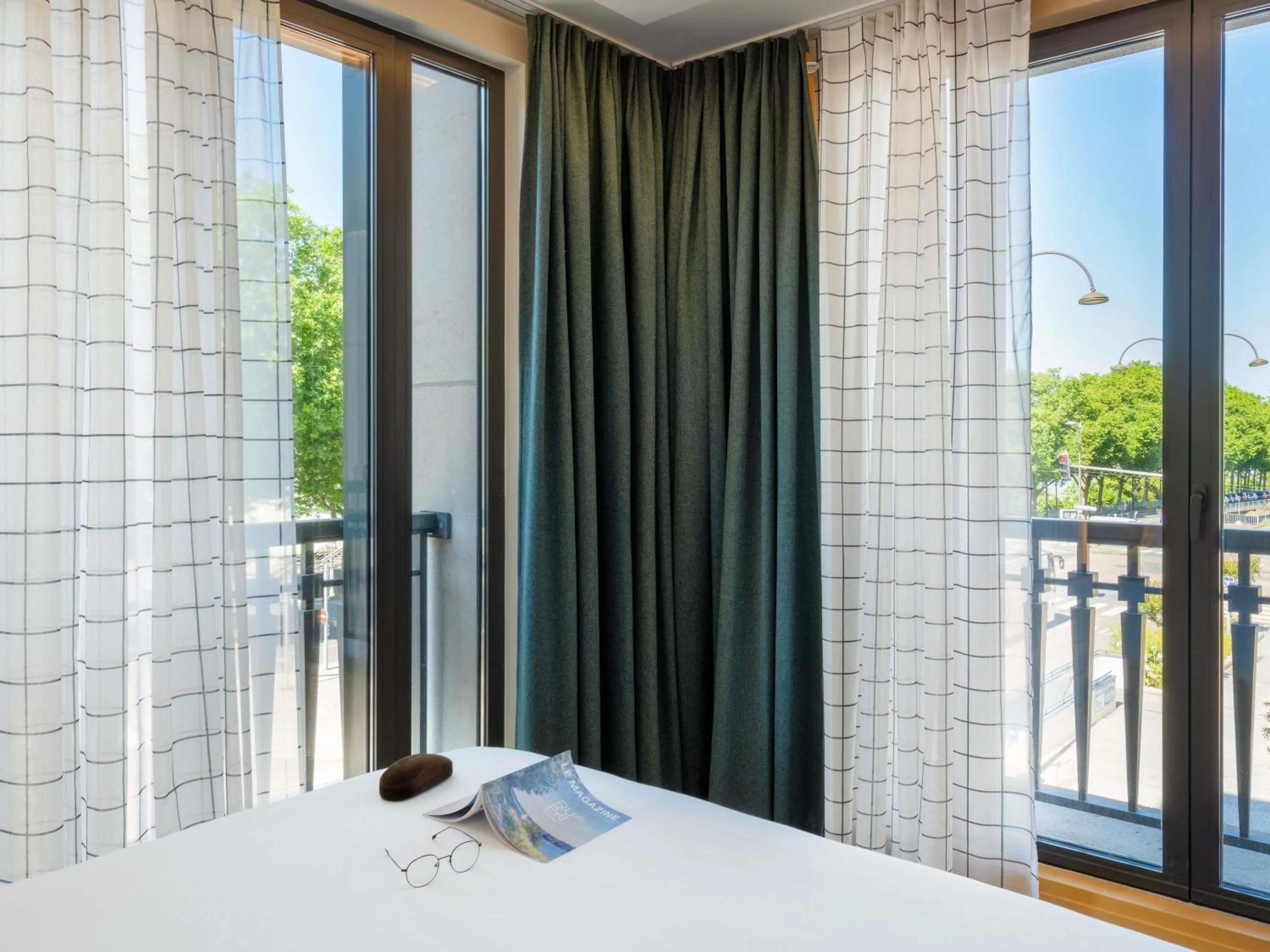 Bedroom, Bed in Aparthotel Adagio Access Rouen Centre Cathédrale