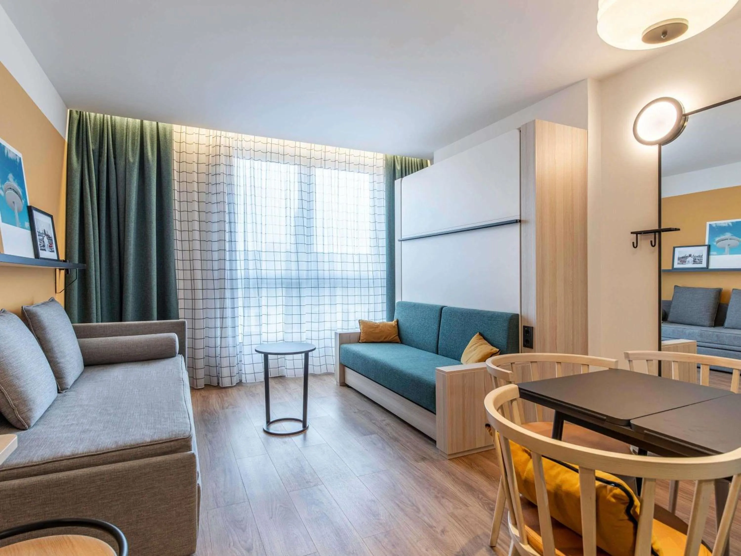 Bedroom in Aparthotel Adagio Access Rouen Centre Cathédrale