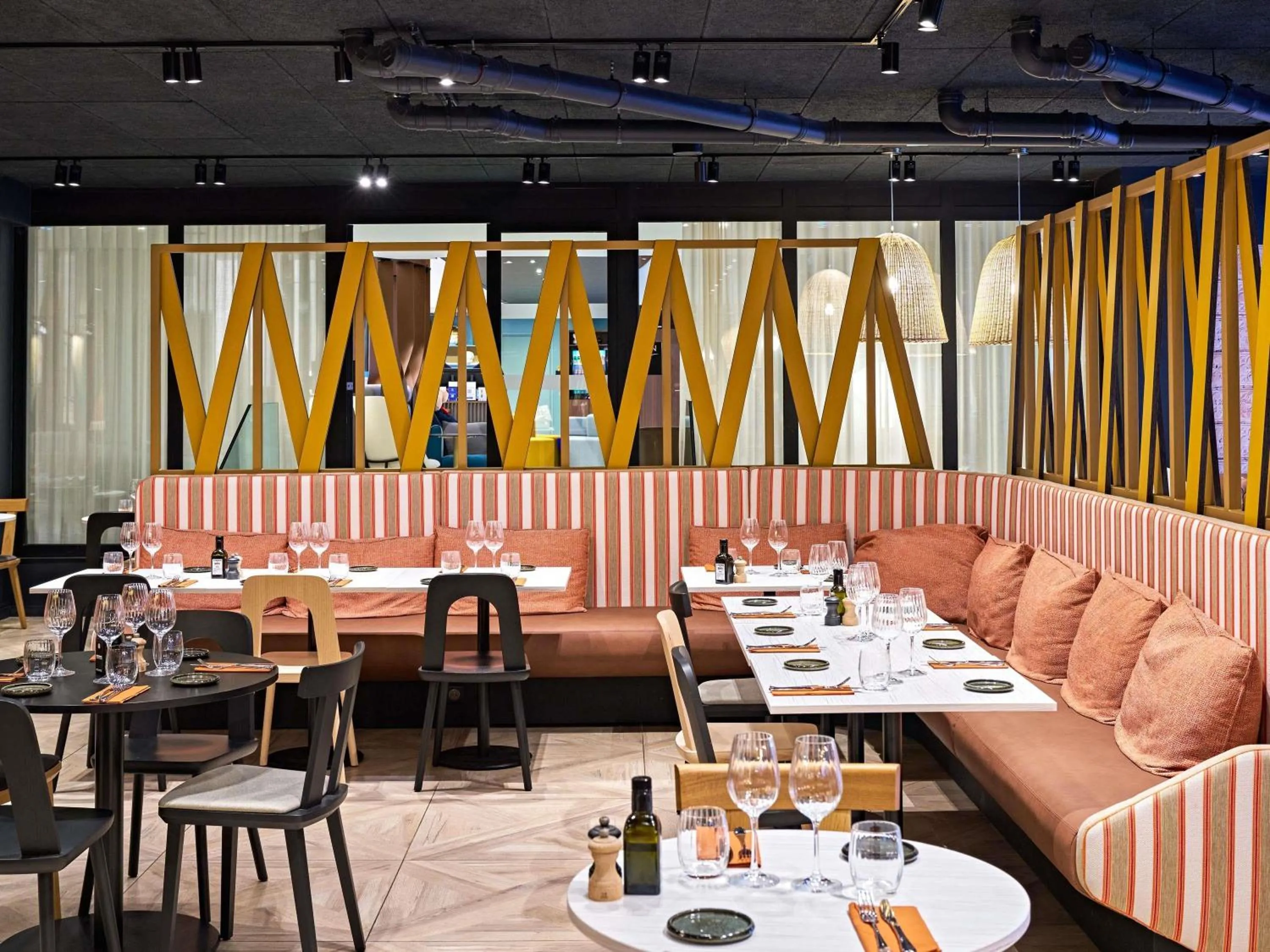 Breakfast in Aparthotel Adagio Access Rouen Centre Cathédrale