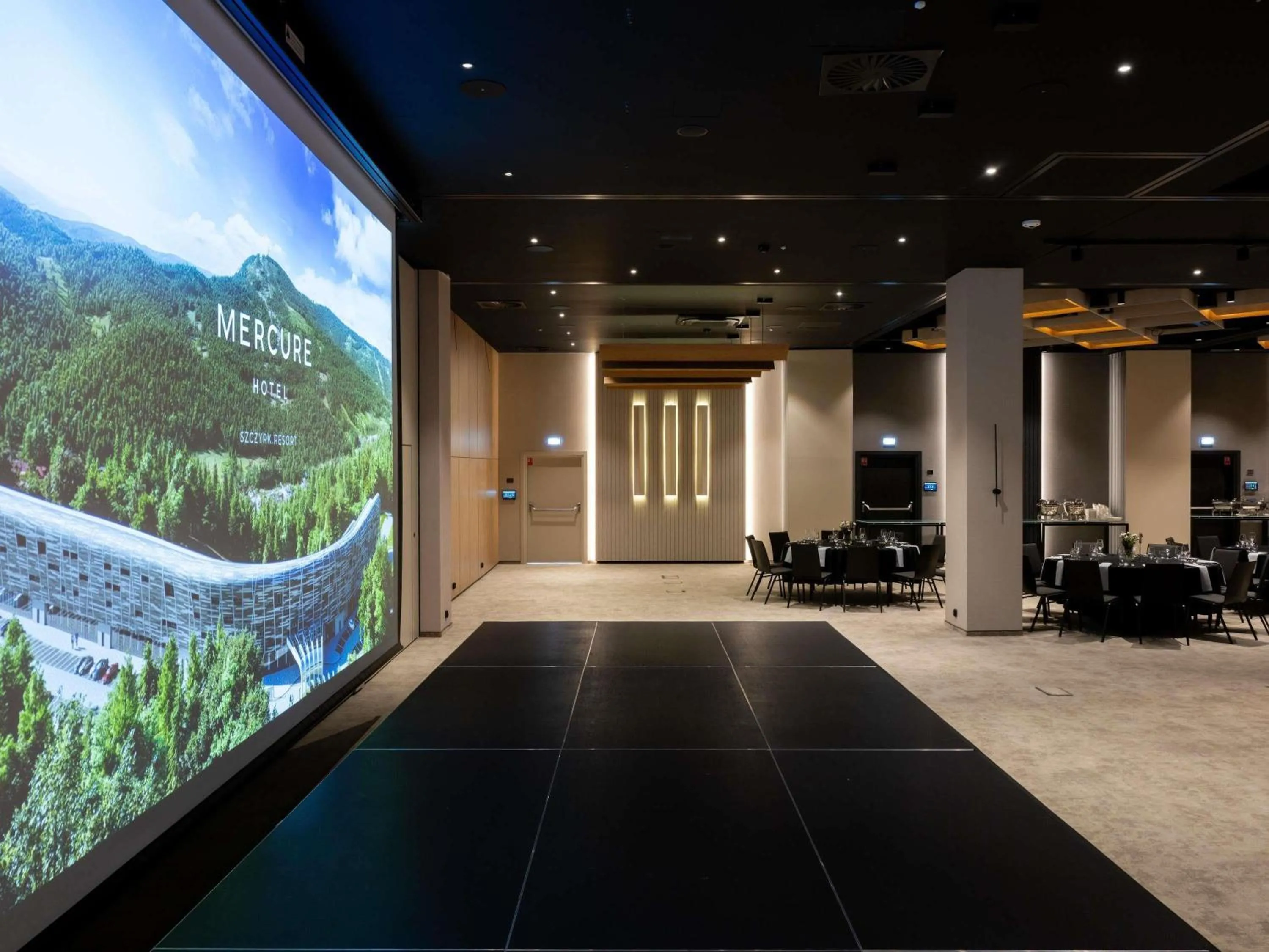 Meeting/conference room in Mercure Szczyrk Resort