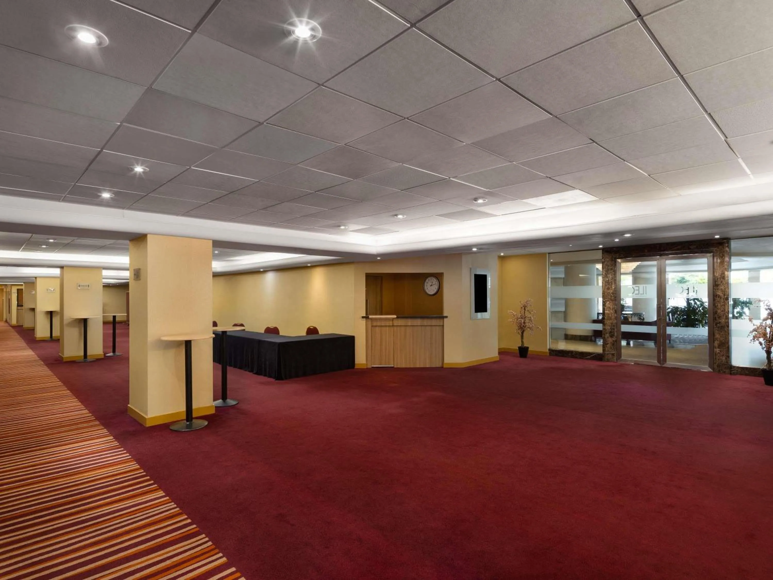 Meeting/conference room in Mercure London Earls Court
