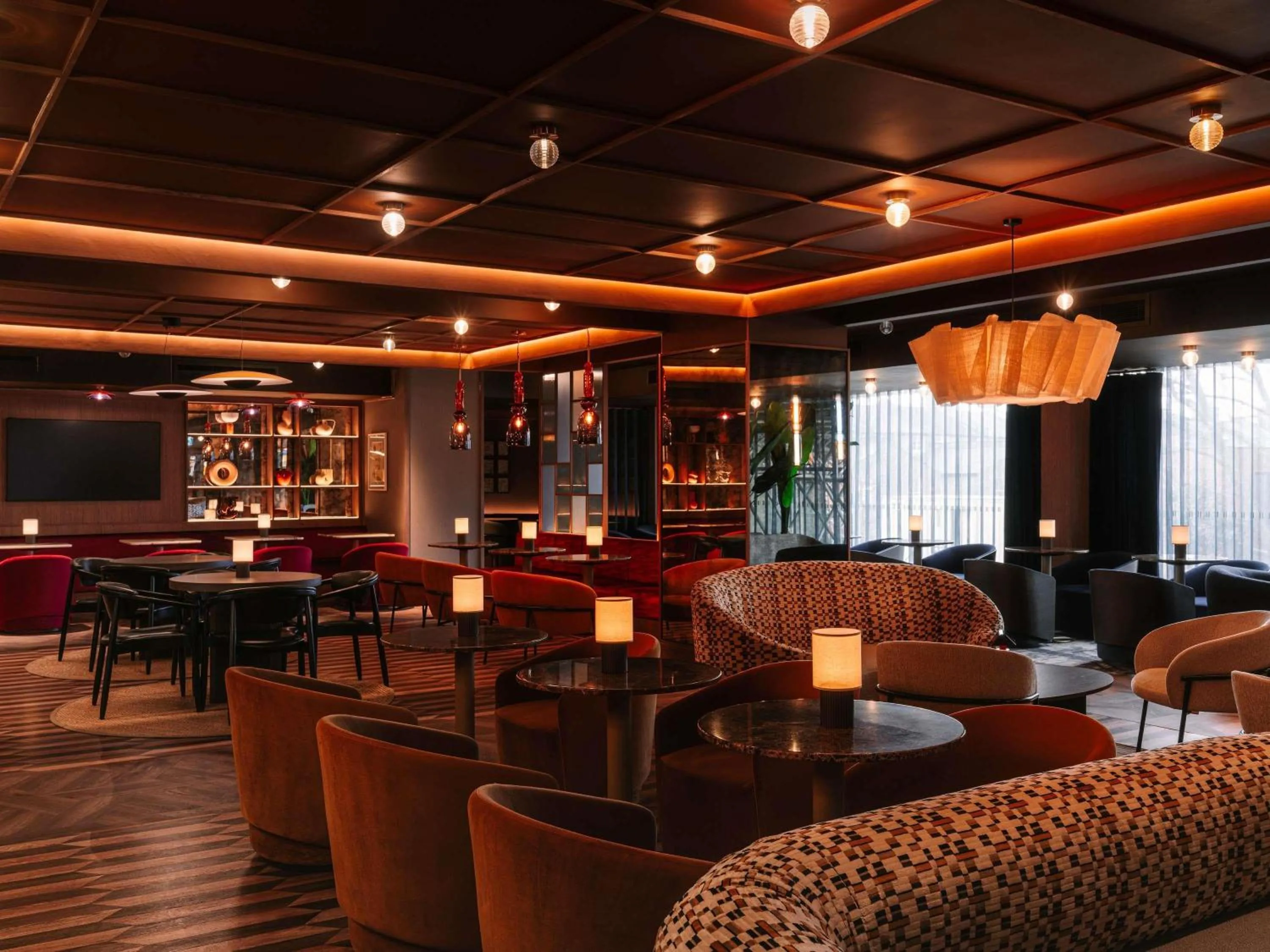Lounge or bar in Mercure London Earls Court