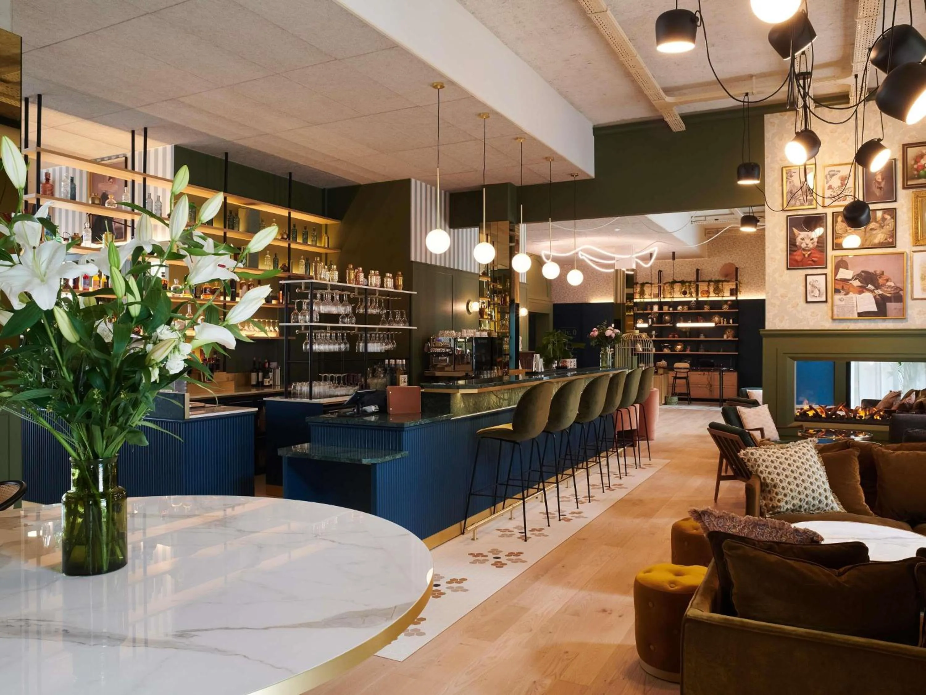 Lounge or bar in Square Lodge Hotel Accor - La Roche-sur-Yon