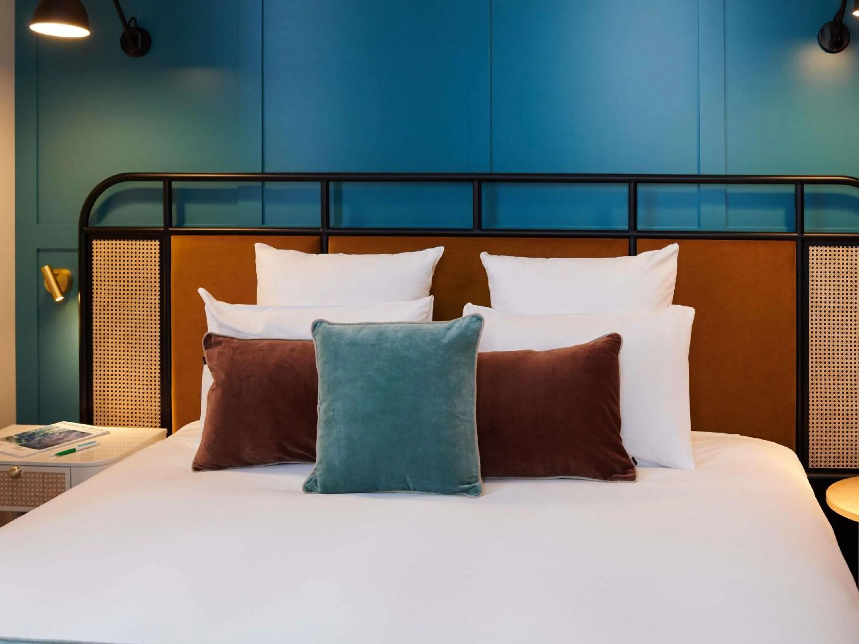 Bedroom, Bed in Square Lodge Hotel Accor - La Roche-sur-Yon