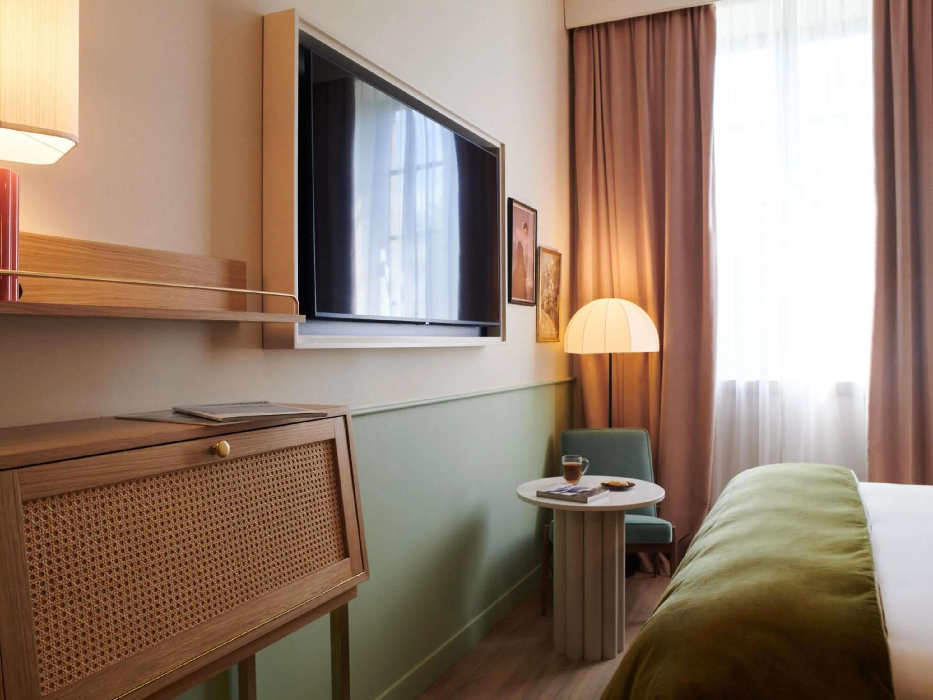Bedroom, Bed in Square Lodge Hotel Accor - La Roche-sur-Yon