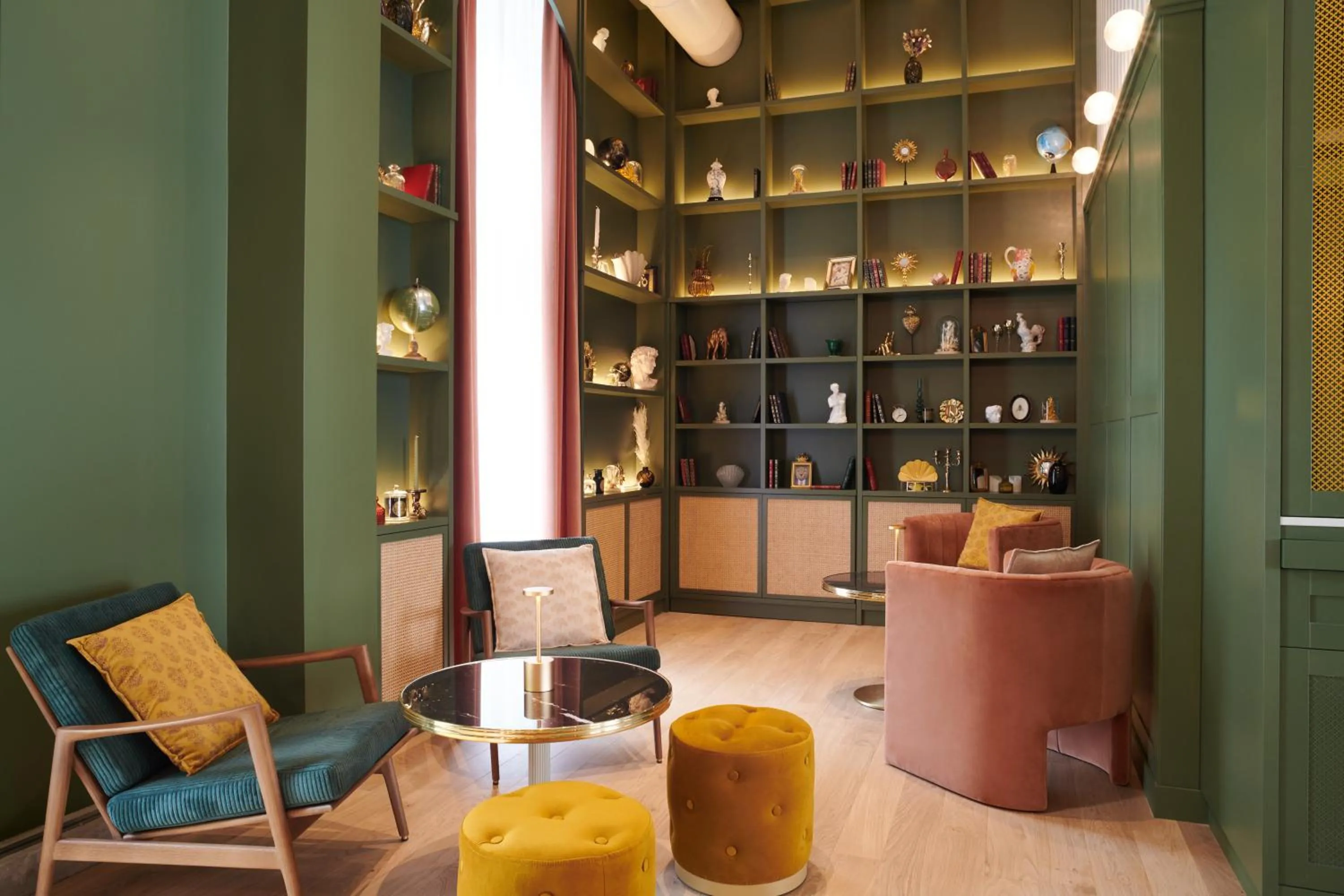 Living room in Square Lodge Hotel Accor - La Roche-sur-Yon