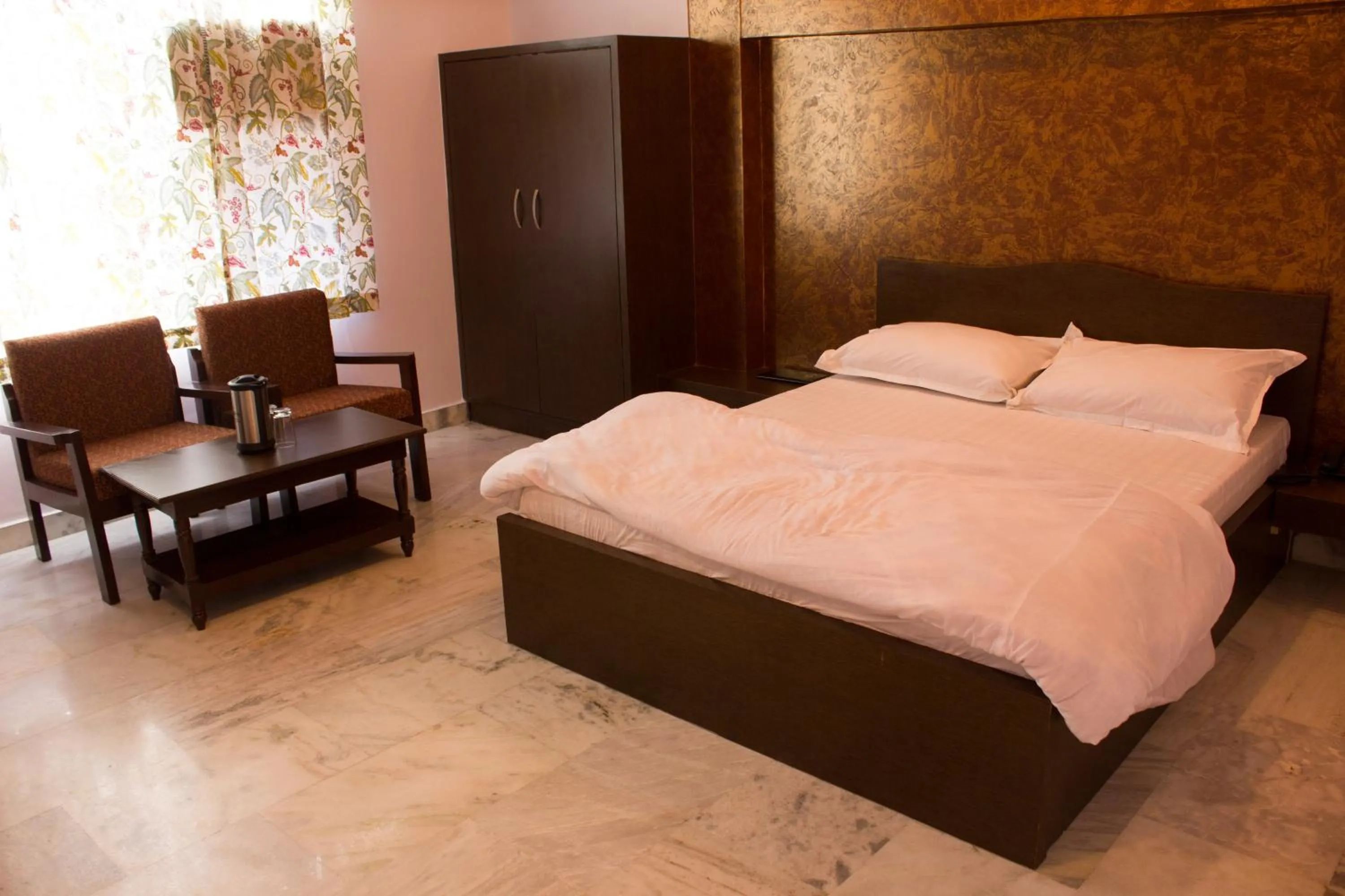 Bedroom, Bed in Hotel Holiday Home