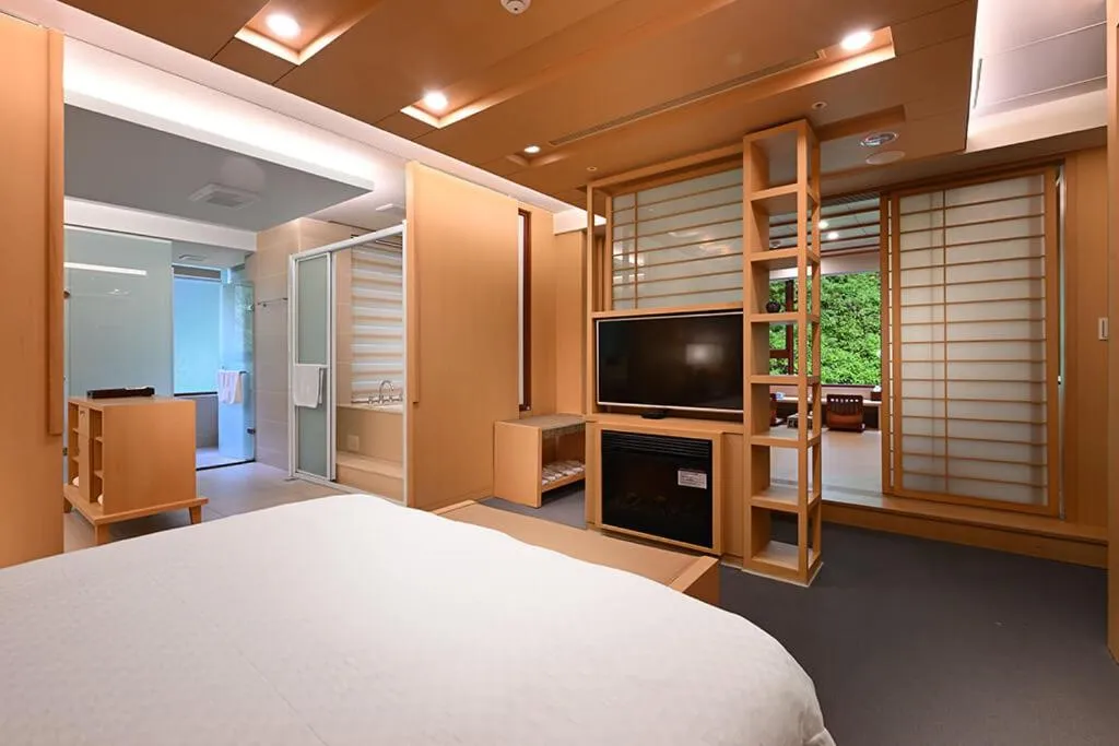 Bed in Alishan Hotel