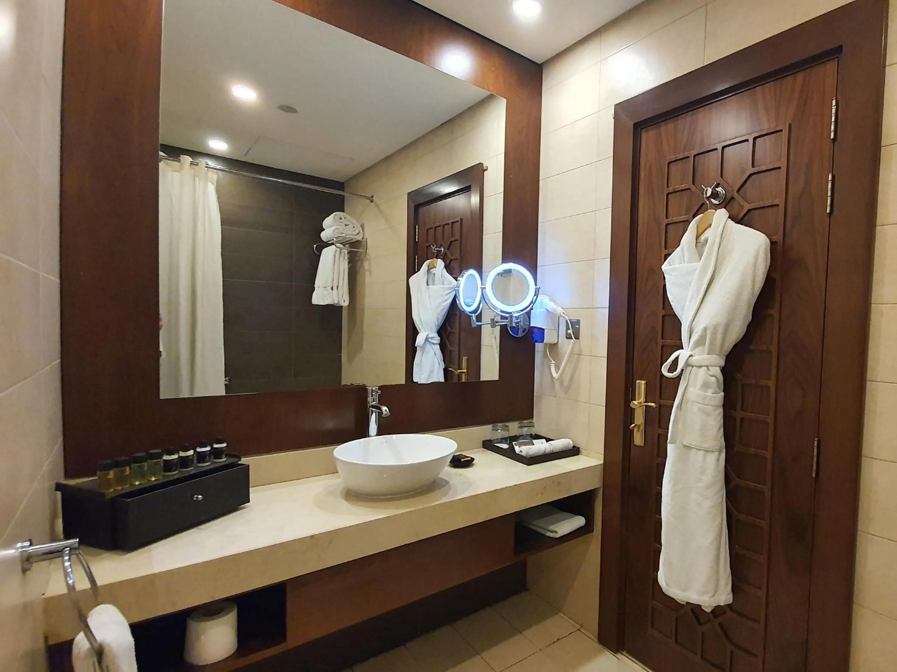 Bathroom in Cristal Erbil Hotel