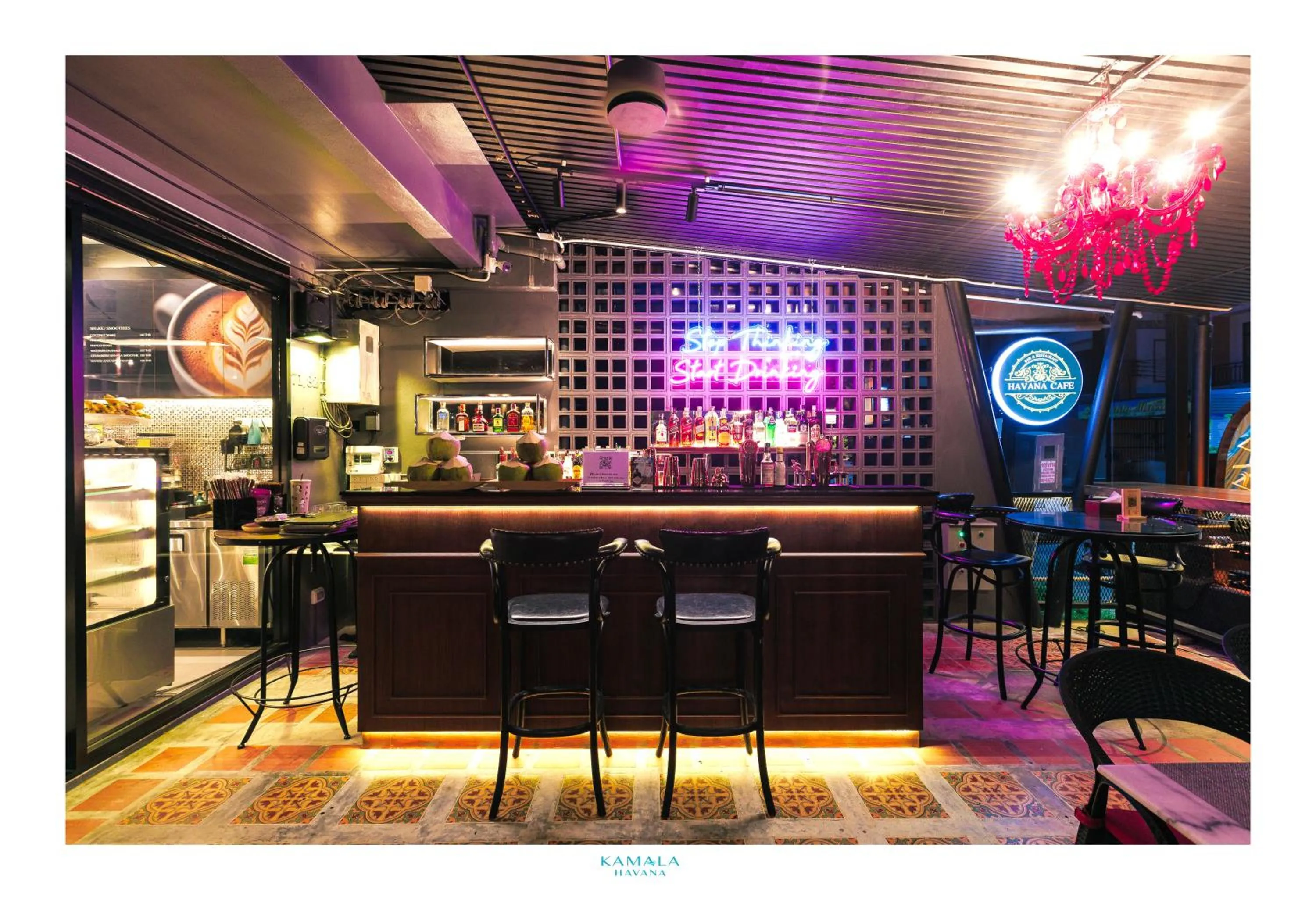 Restaurant/places to eat in Kamala Havana Hotel and Cafe