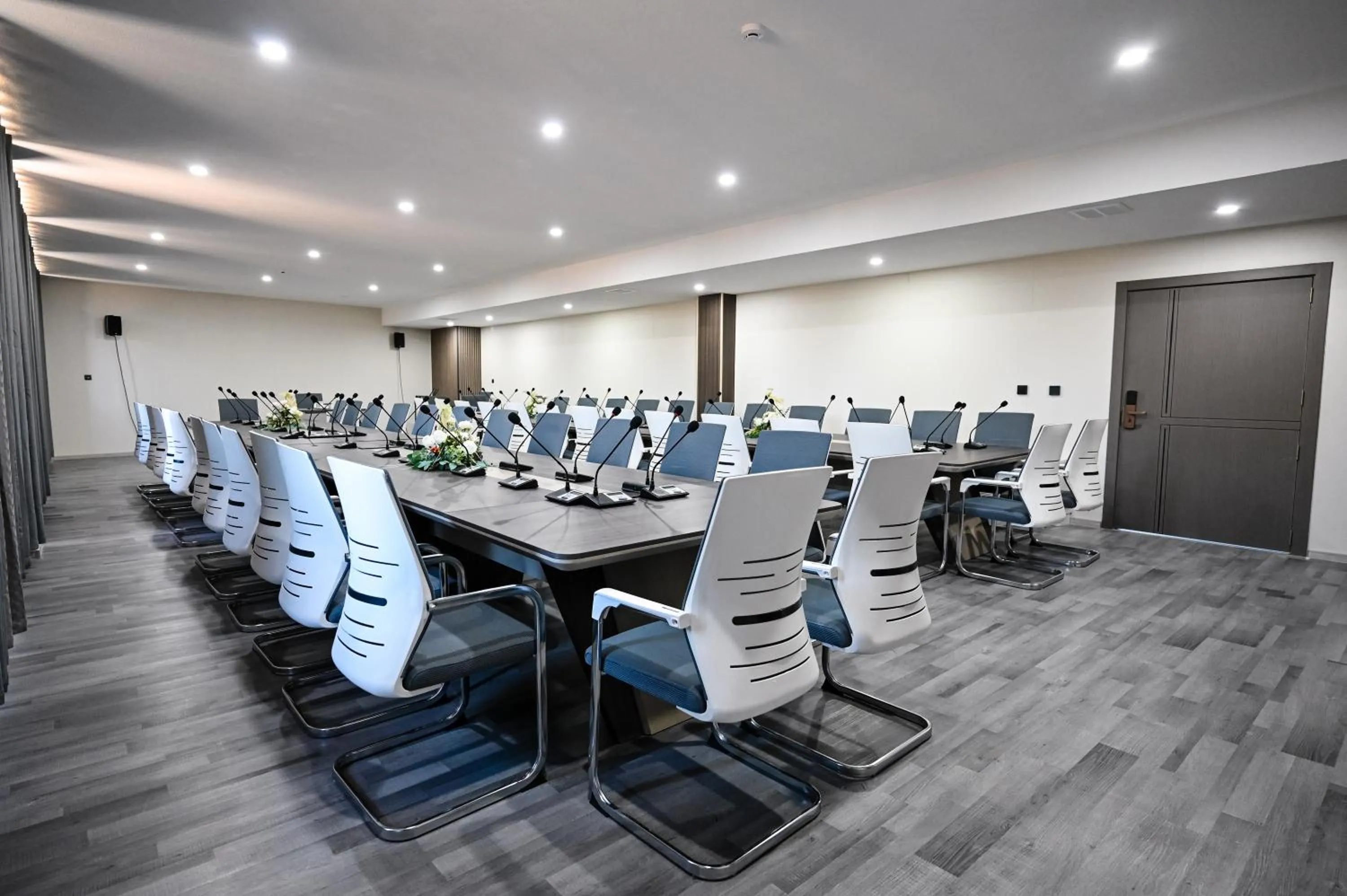 Business facilities in Grey Star Hotel