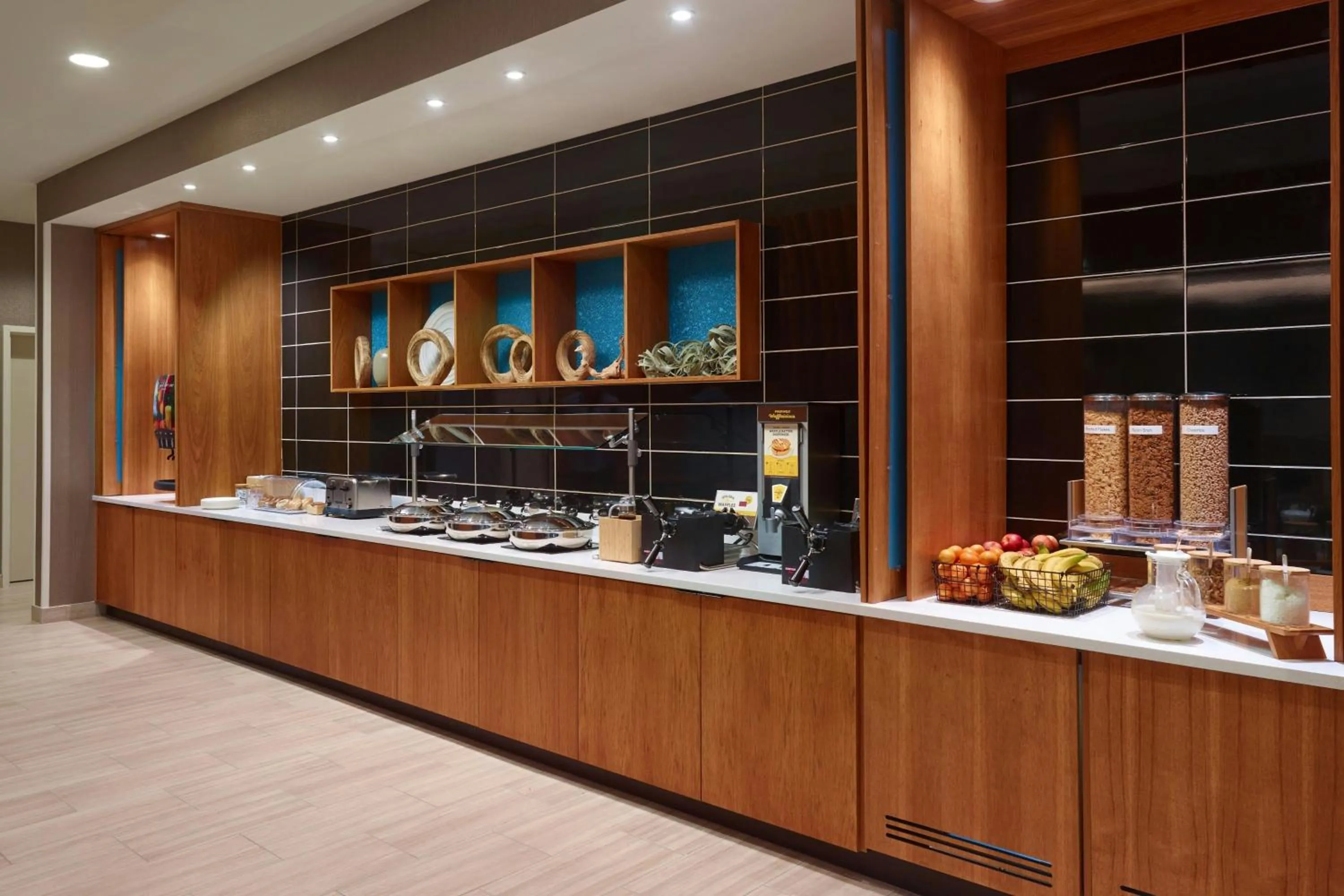 Breakfast in SpringHill Suites by Marriott Ellijay