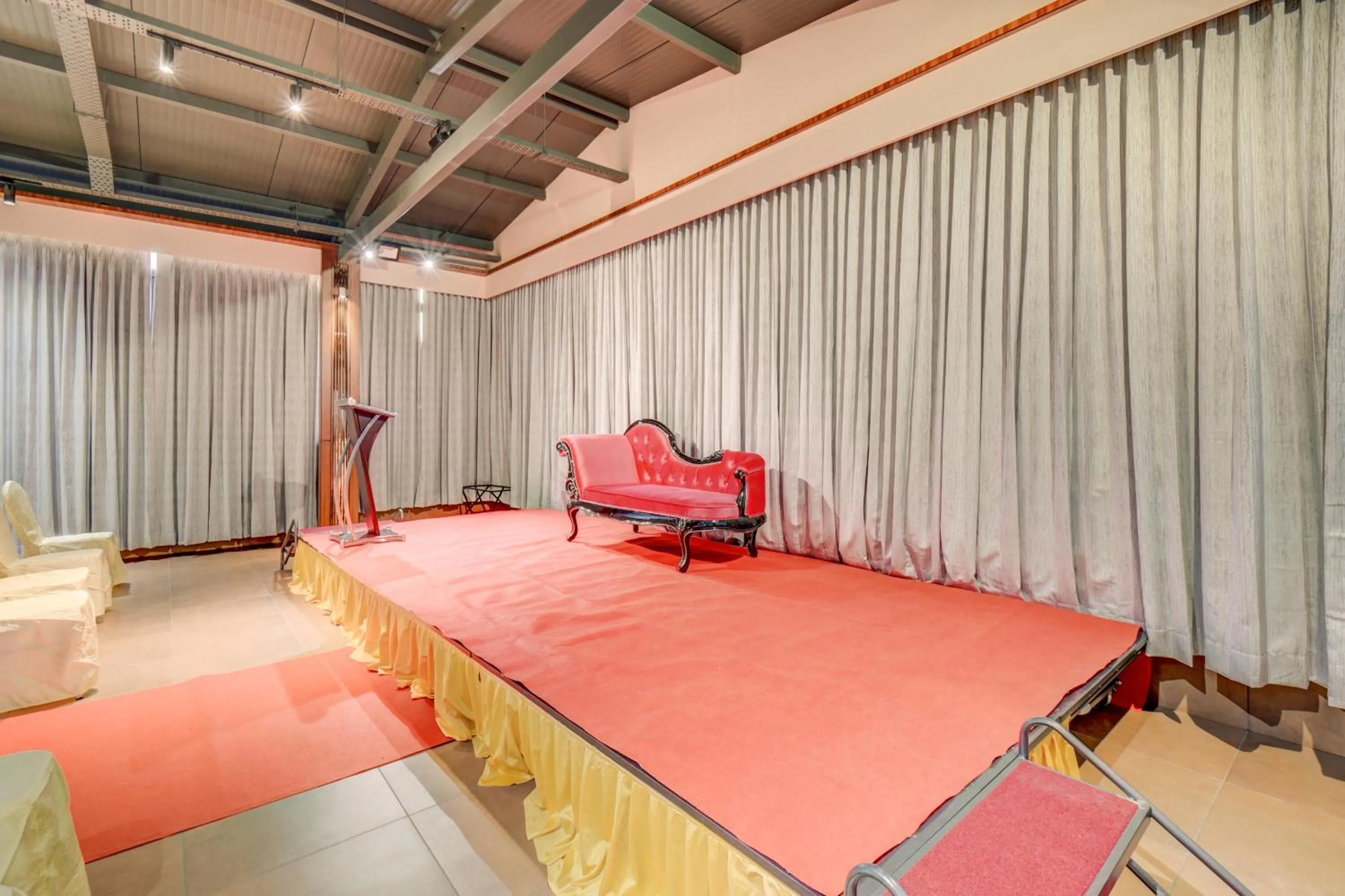 Banquet/Function facilities in Hotel Hari Govindas Mysore - Explore the Heart of Mysore