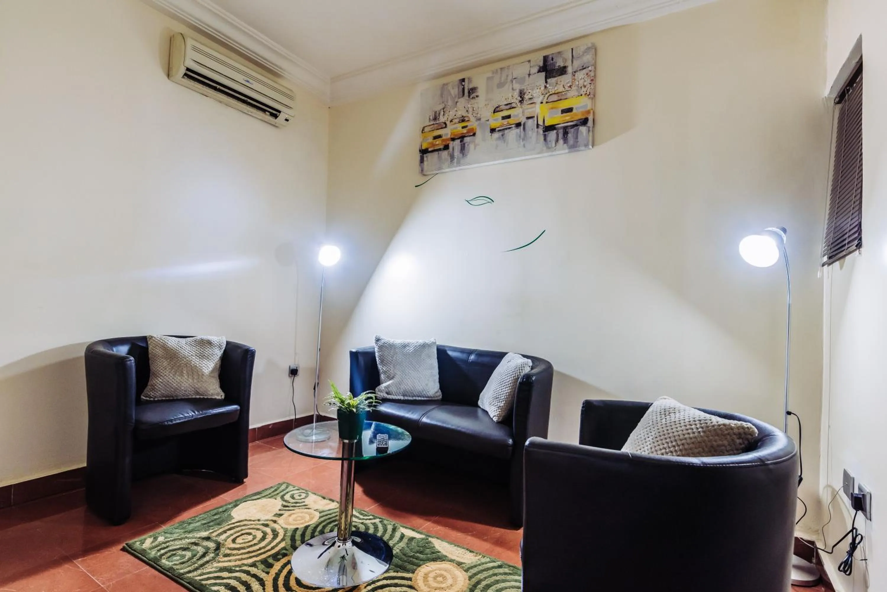 Living room in Tranquil Mews Hotel