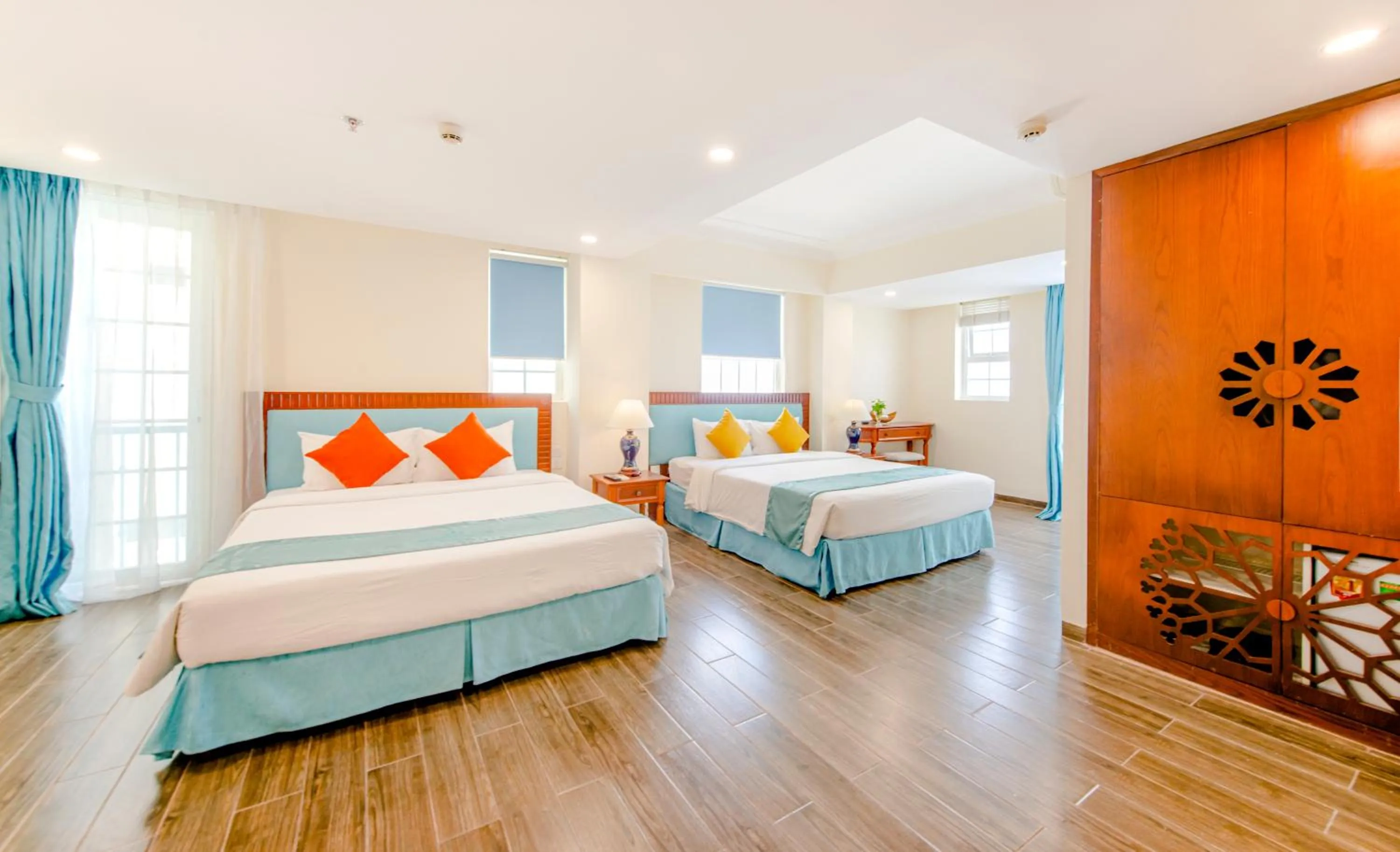 Bed in Pavillon Garden Hotel