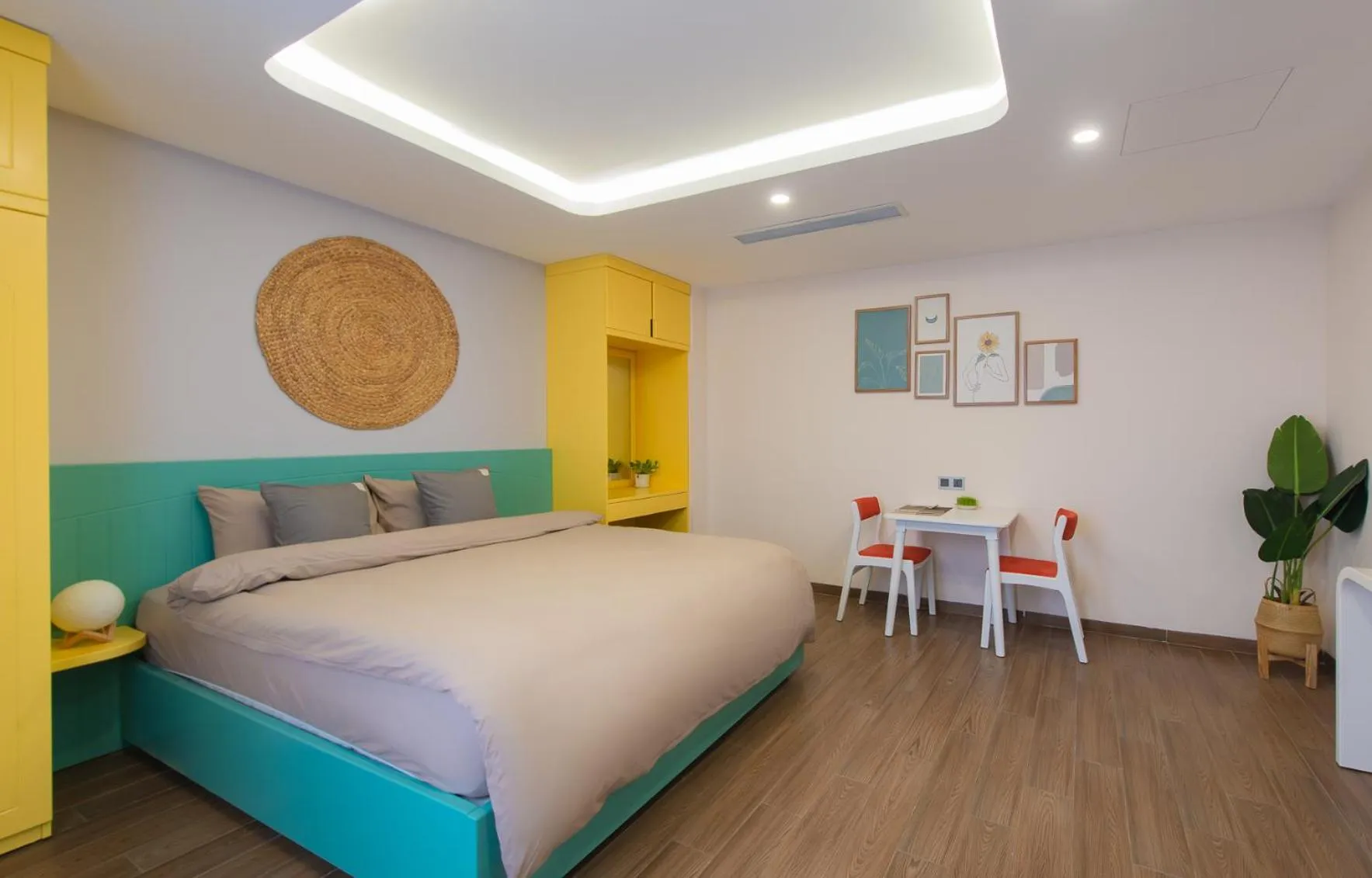 Bed in Pavillon Garden Hotel