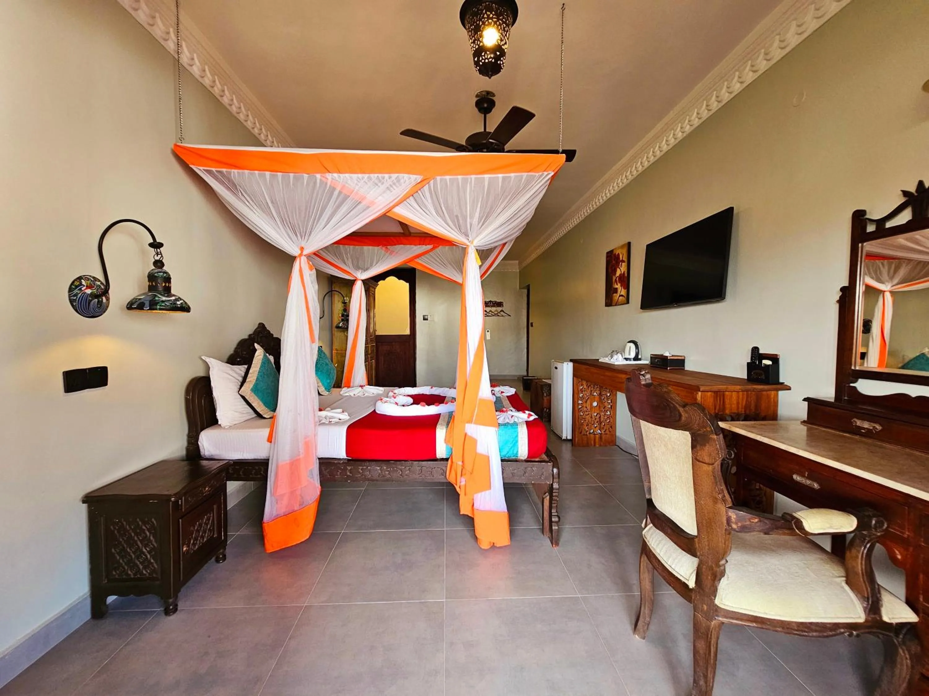 Bed in Mizingani Seafront Hotel