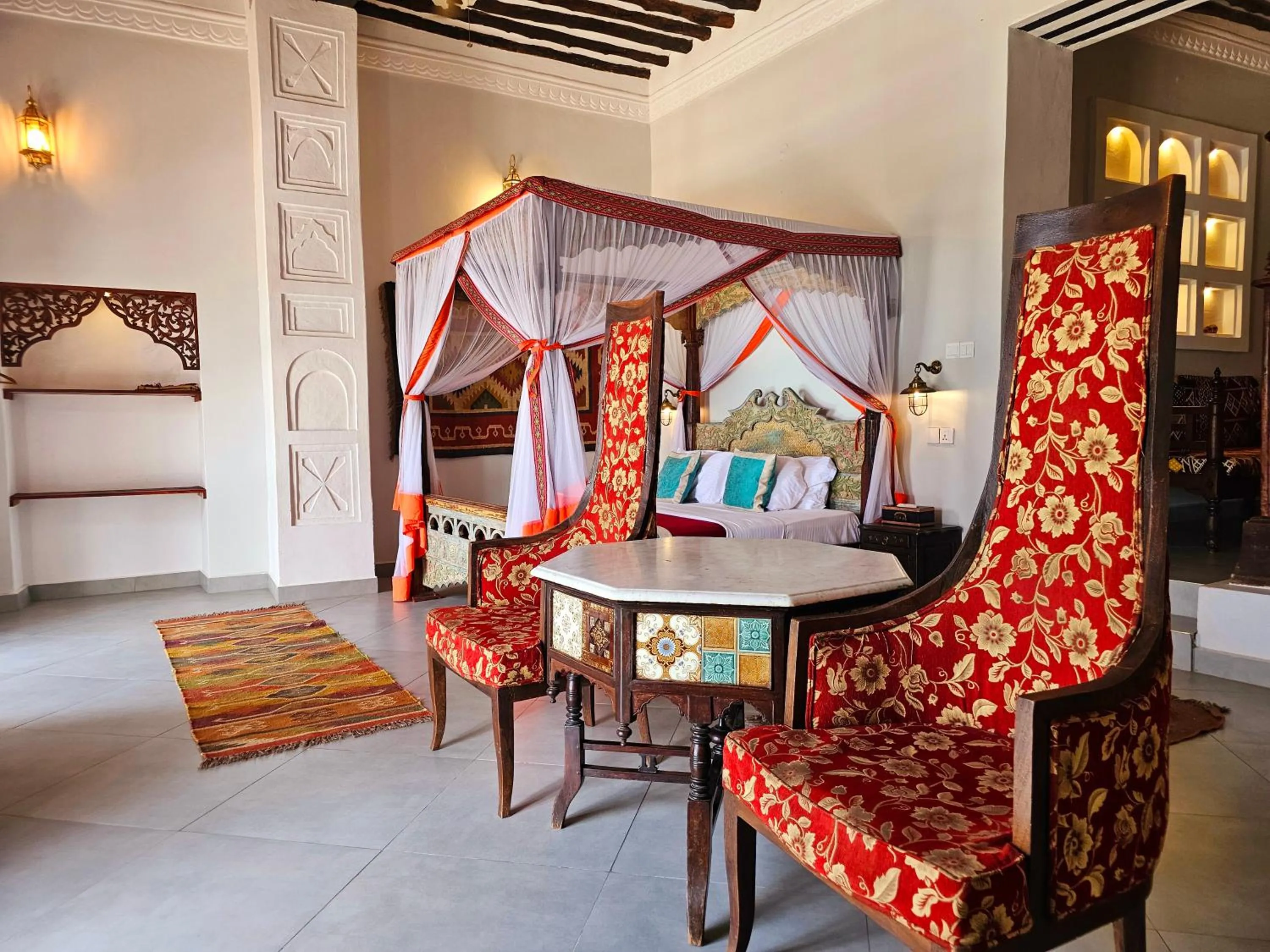 Bed in Mizingani Seafront Hotel